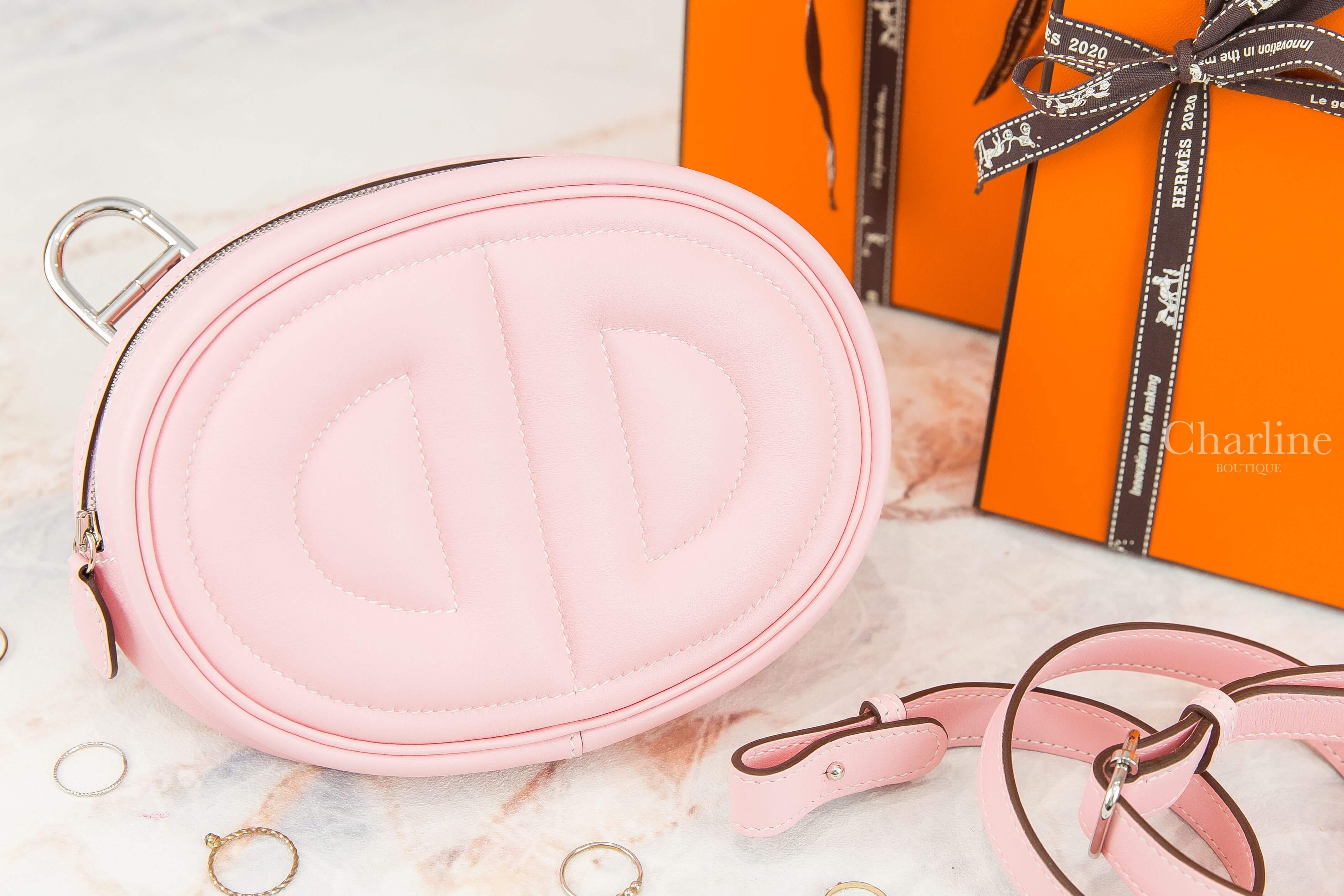 Hermès In The Loop 3Q Rose Sakura Swift Z刻櫻花粉銀釦-Charline Boutique 精品代購