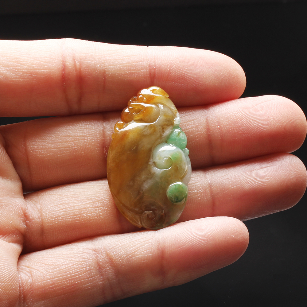 【雅紅珠寶】天然三彩翡翠玉墜子-龍-如意-龍如意-N0098