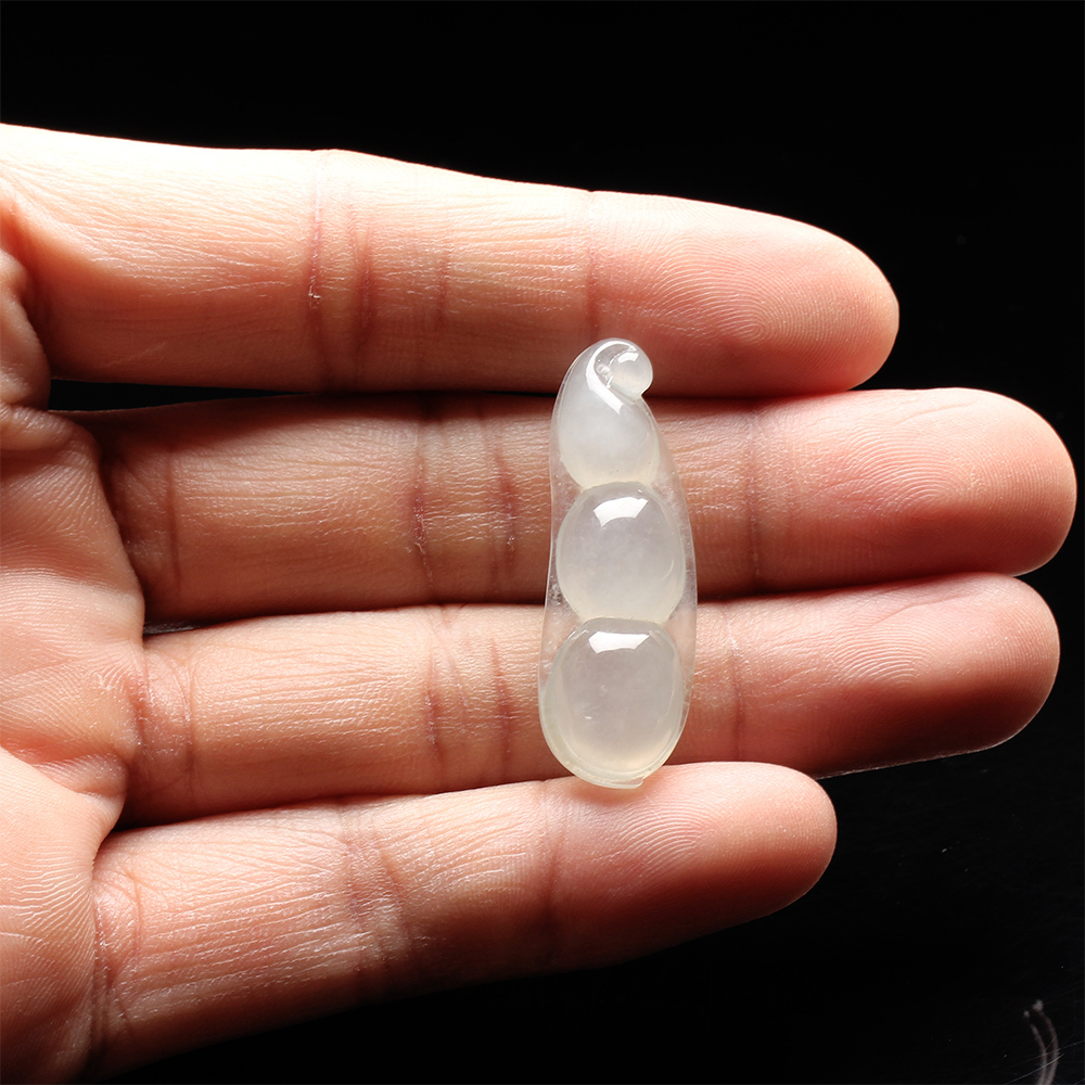 【雅紅珠寶】天然玻璃種白翡翠玉項鍊-豆蔻年華-N0101