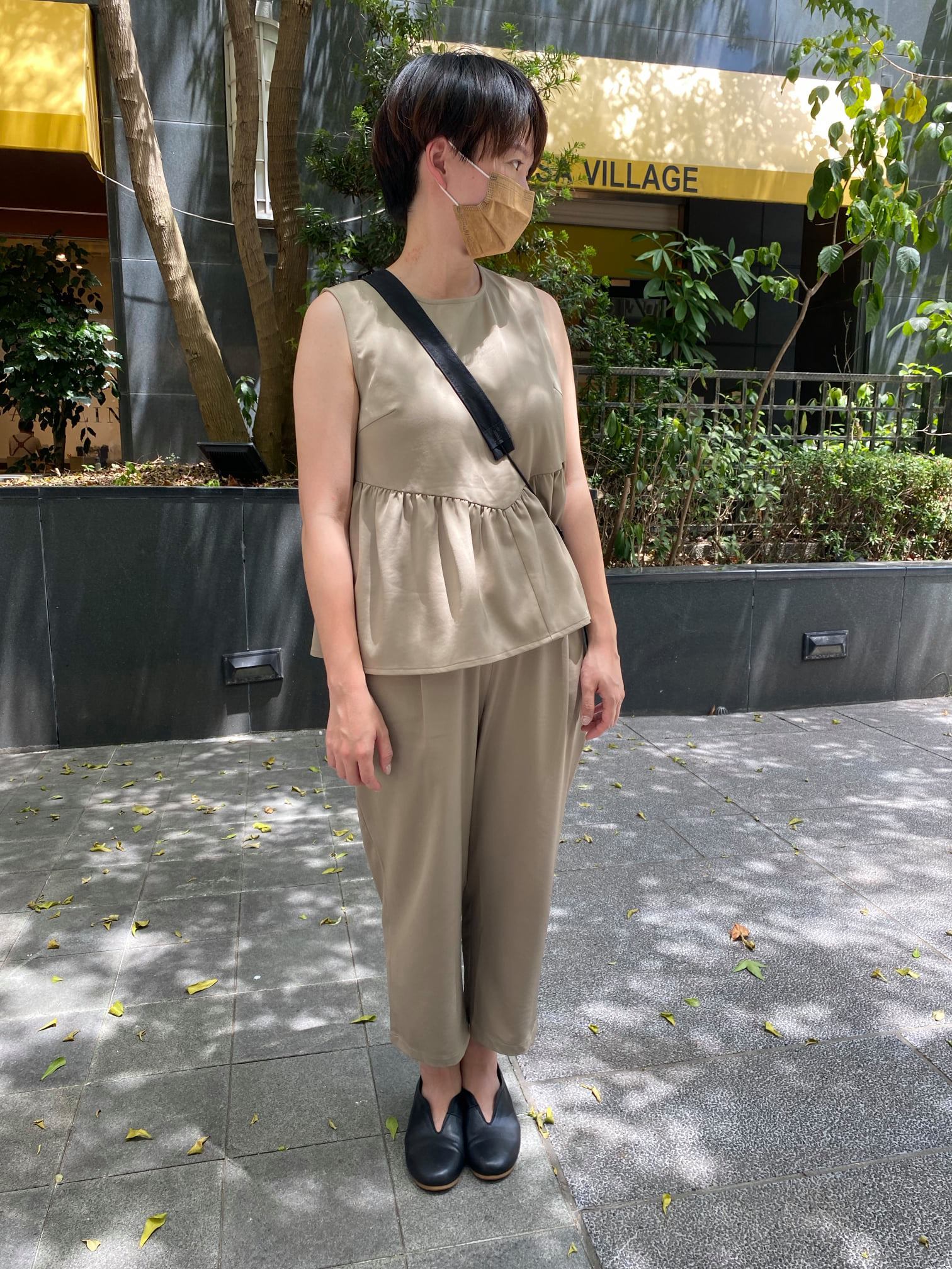 摩登風景自在長褲-有光