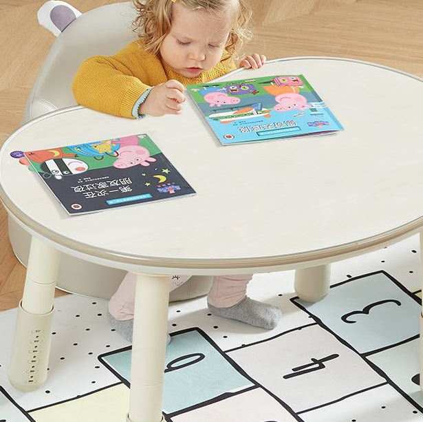 兒童可升降學習桌