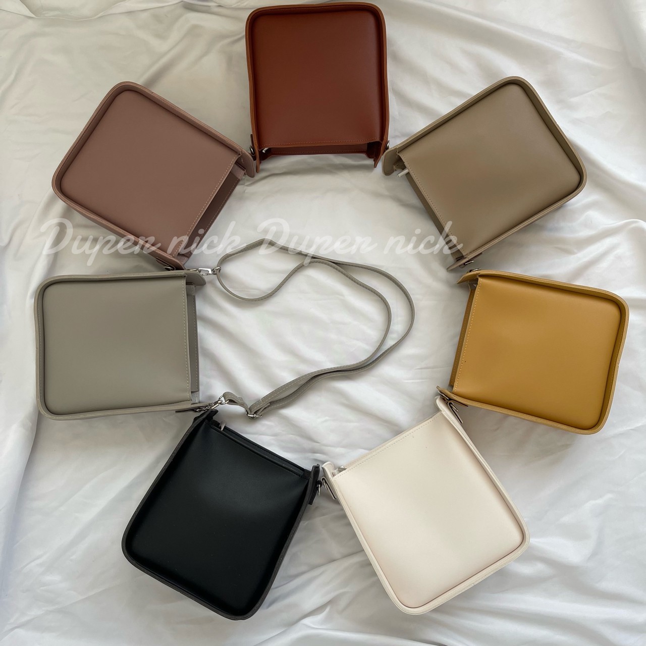 正韓包 韓製 韓國製 方形包 沒有提把 素面