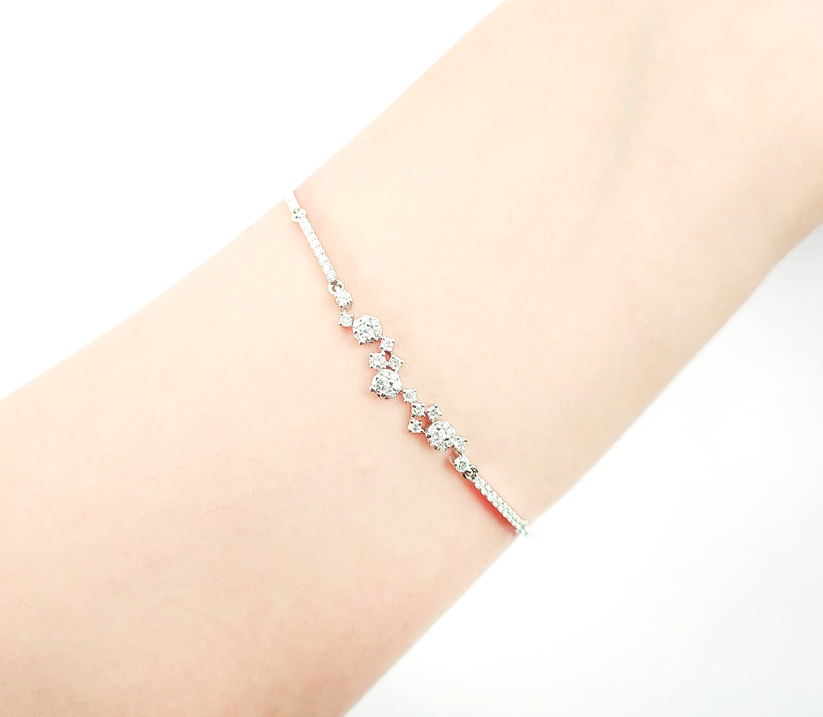 18K 白金天然鑽石手鏈