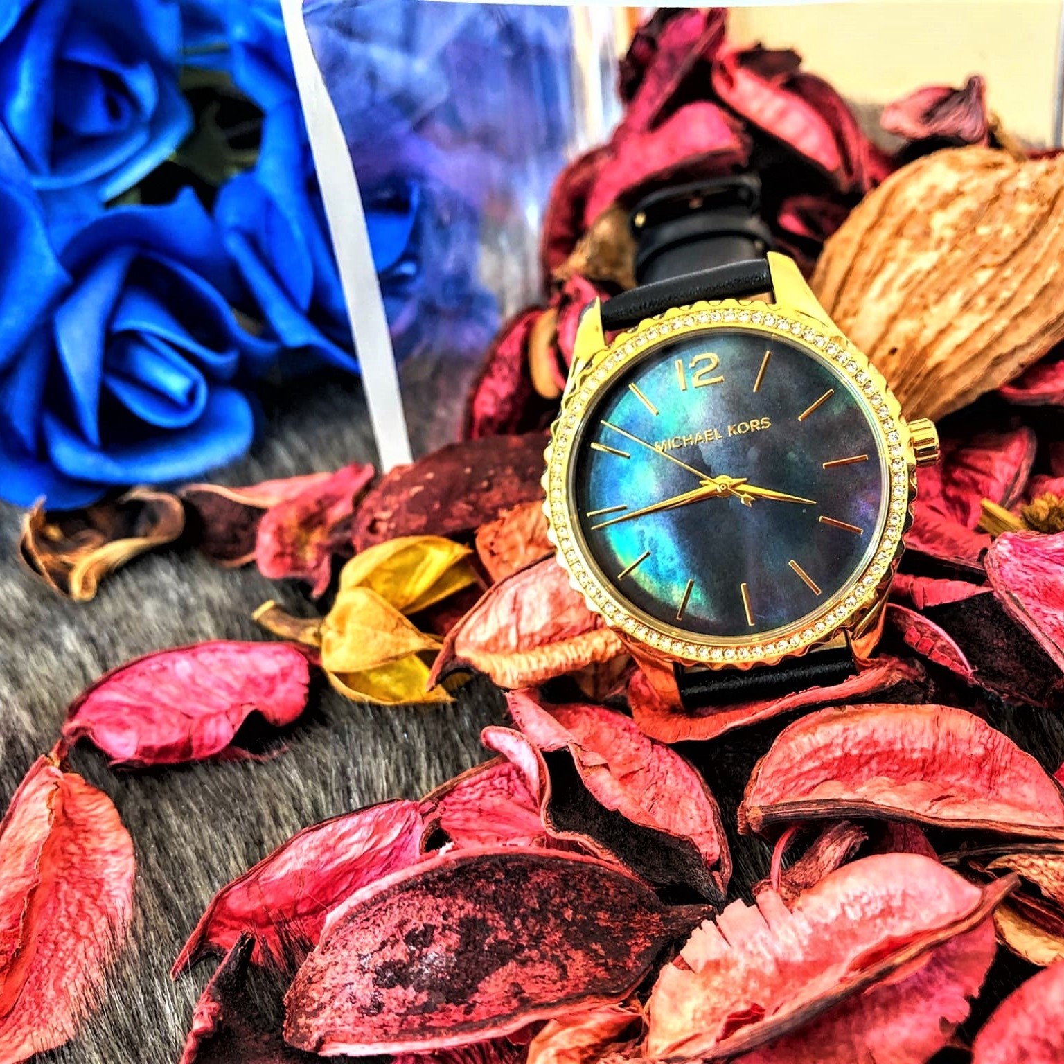 【MICHAEL KORS】魅惑黑幻彩晶鑽腕錶 MK2911 (38mm) 現代鐘錶