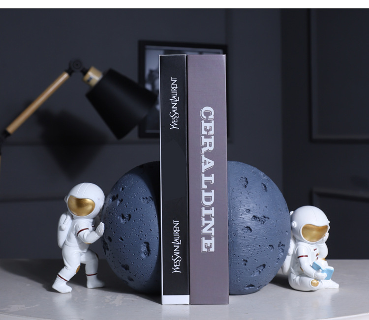 太空人造型書擋