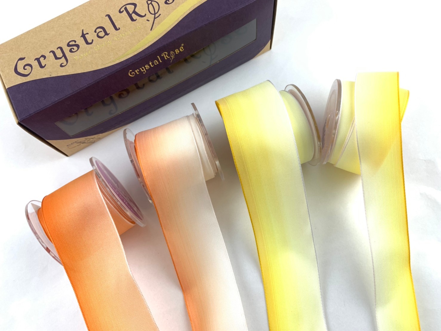 手折緞帶玫瑰禮盒/日光傾城/4入