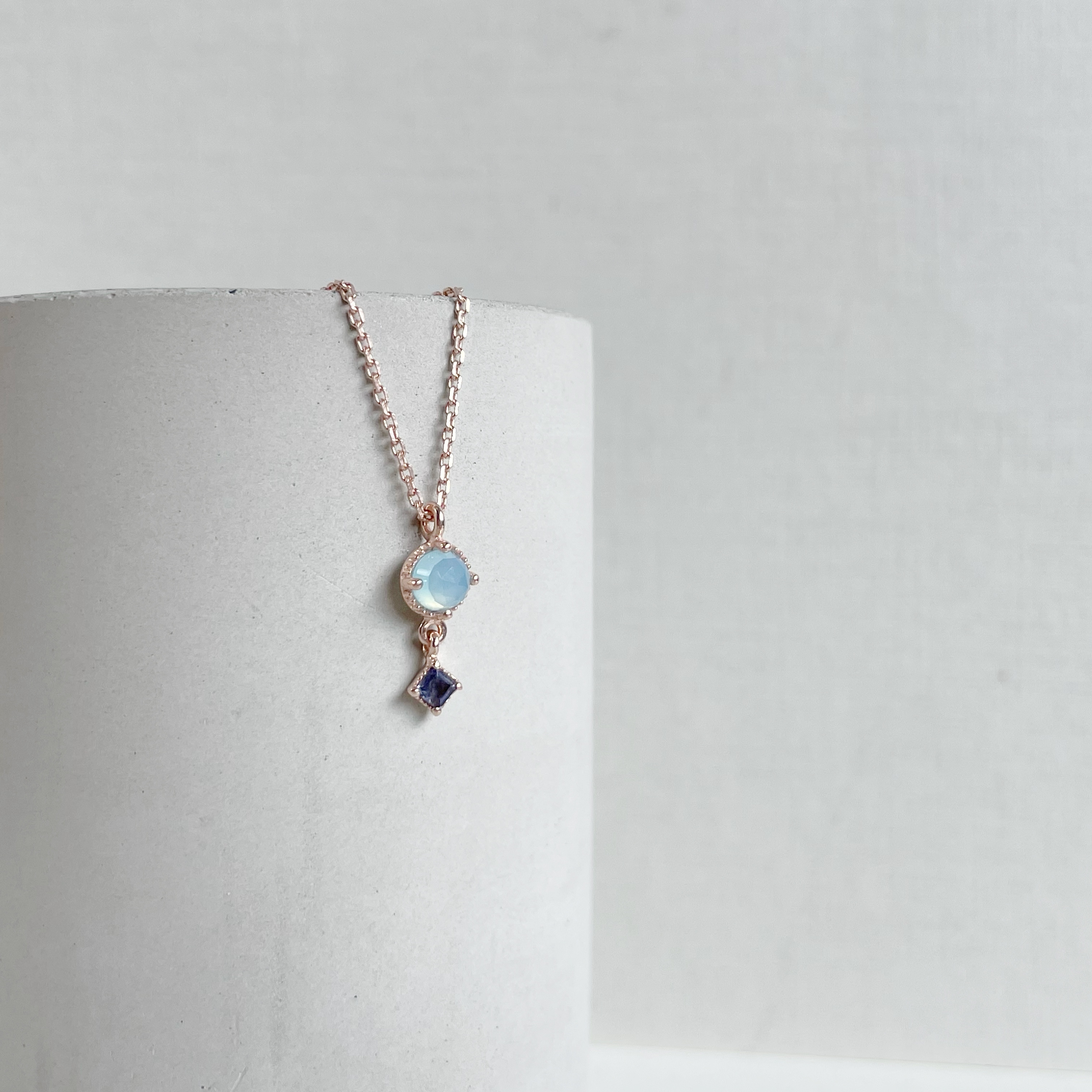 Rosecut square海藍堇青項鍊