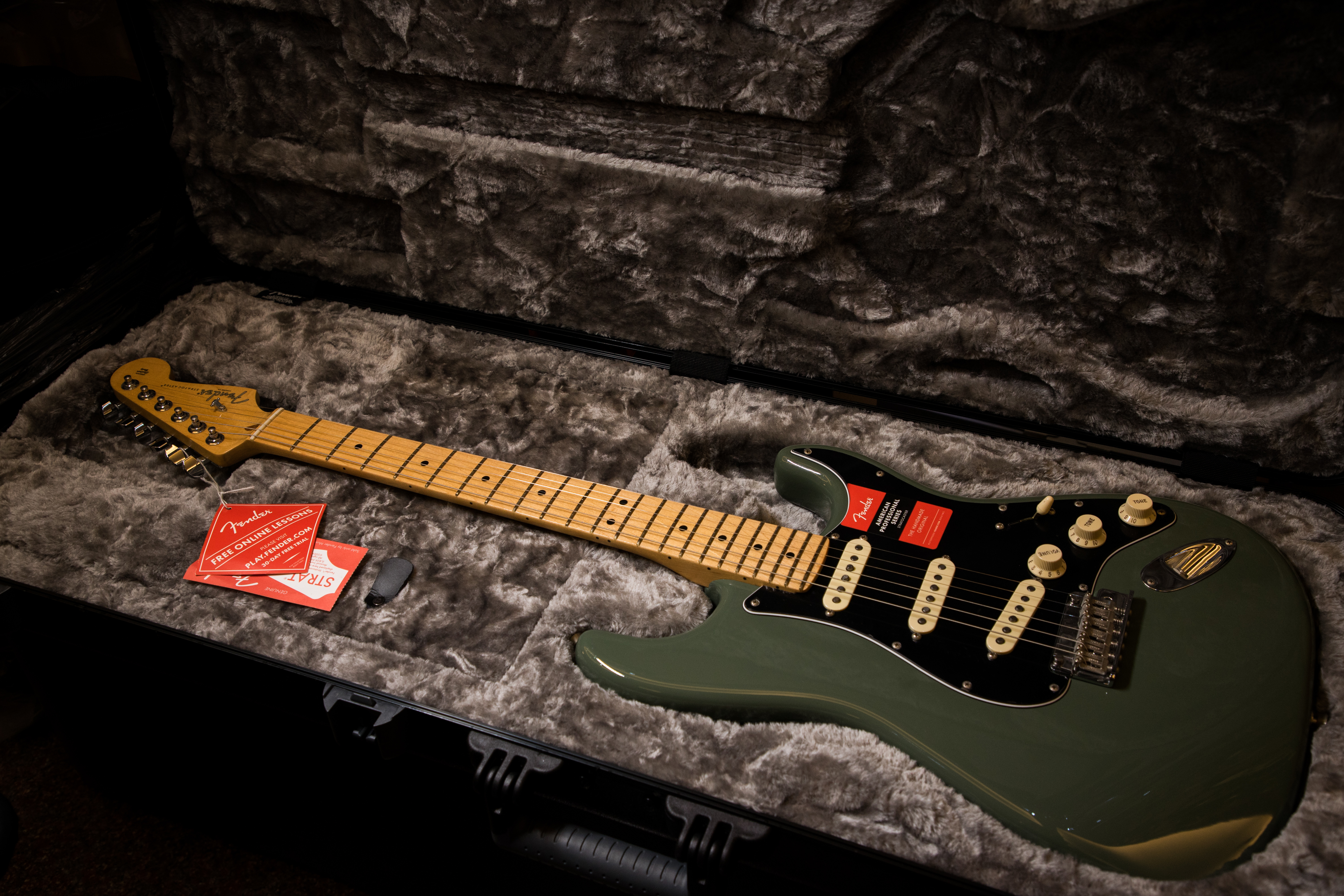 Fender American Professional Stratocaster MN ATO 美廠 楓木指板 復古橄欖綠 原廠硬case
