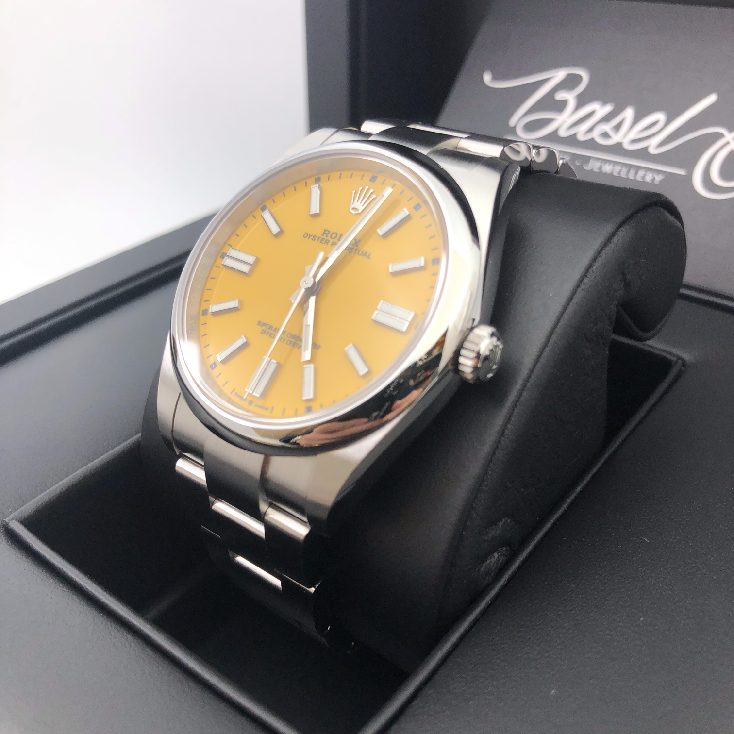 Discontinued BRAND NEW ROLEX 124300 OYSTER PERPETUAL 41 WITH A YELLOW DIAL AND AN OYSTER BRACELET