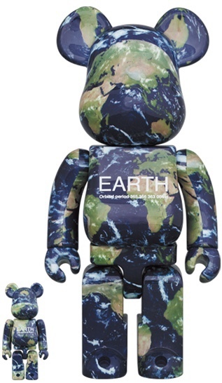 Bearbrick 100%+400% EARTH MEDICOM TOY 25th