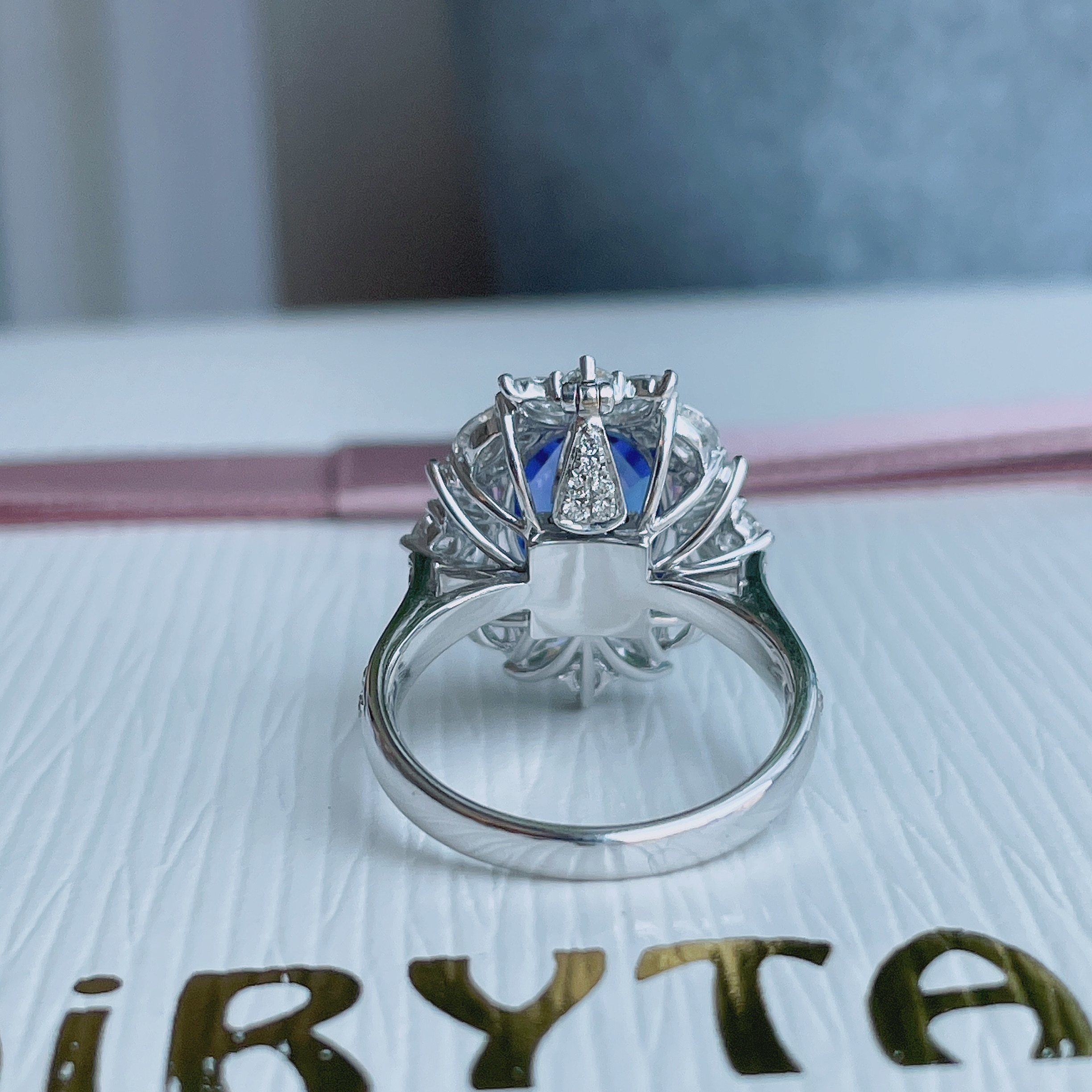 18K坦桑石鑽石戒指/吊墜兩用款  - 5A色 （帶GUILD證書）