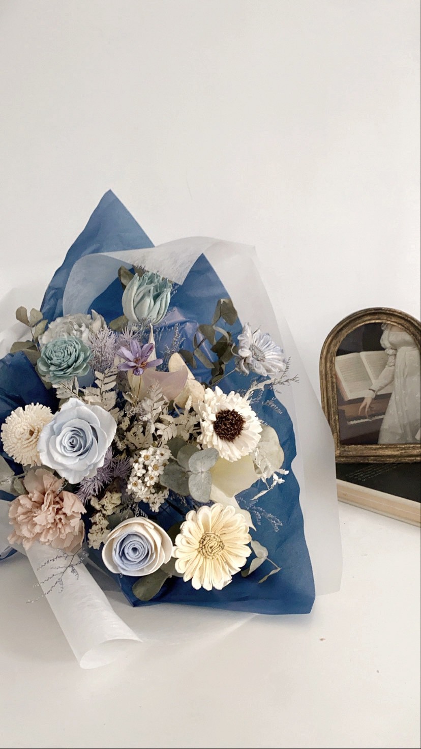 永生花束- 藏藍色