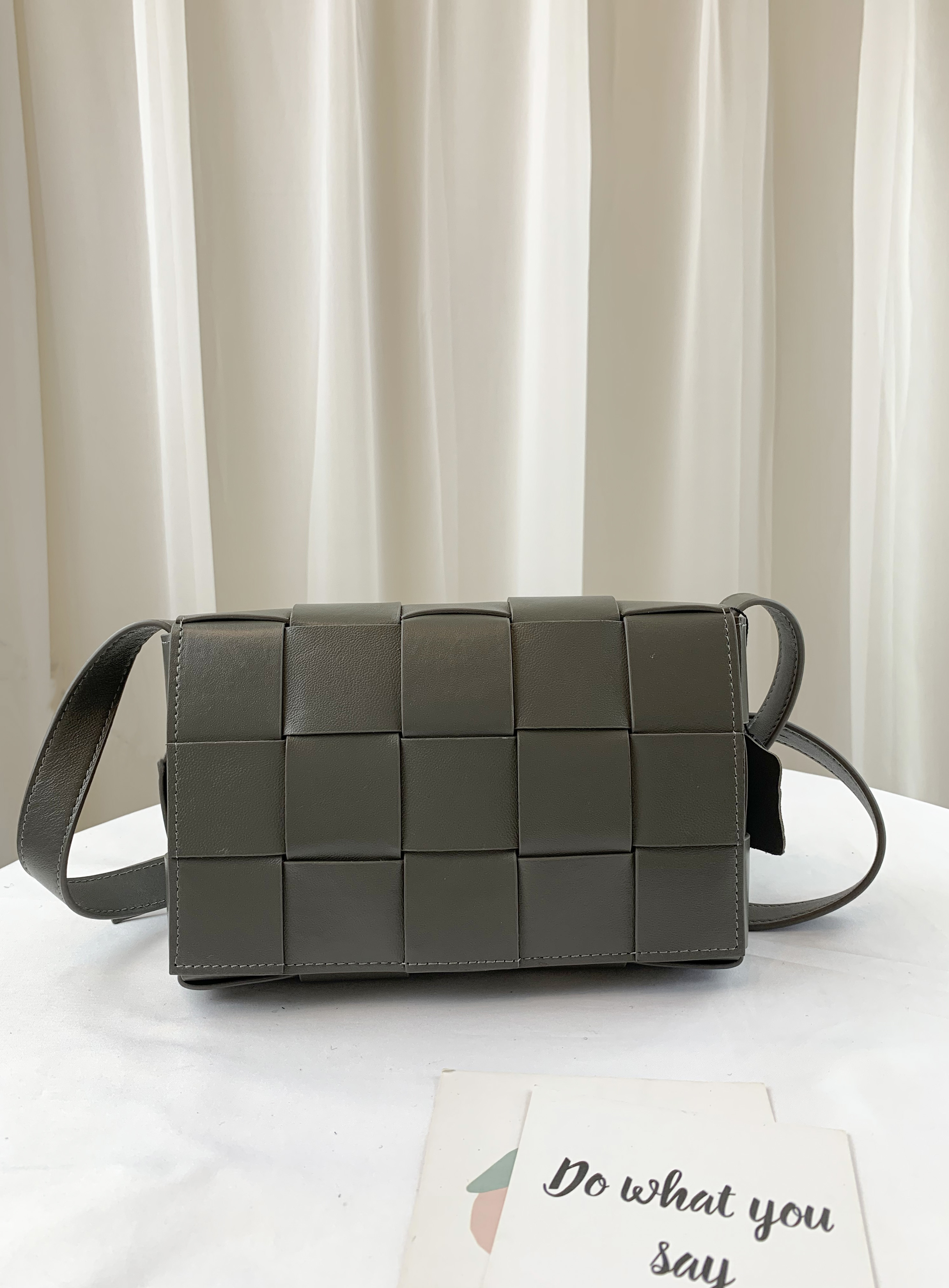 大象灰 寬編織真皮牛皮側背包 #SM-2975