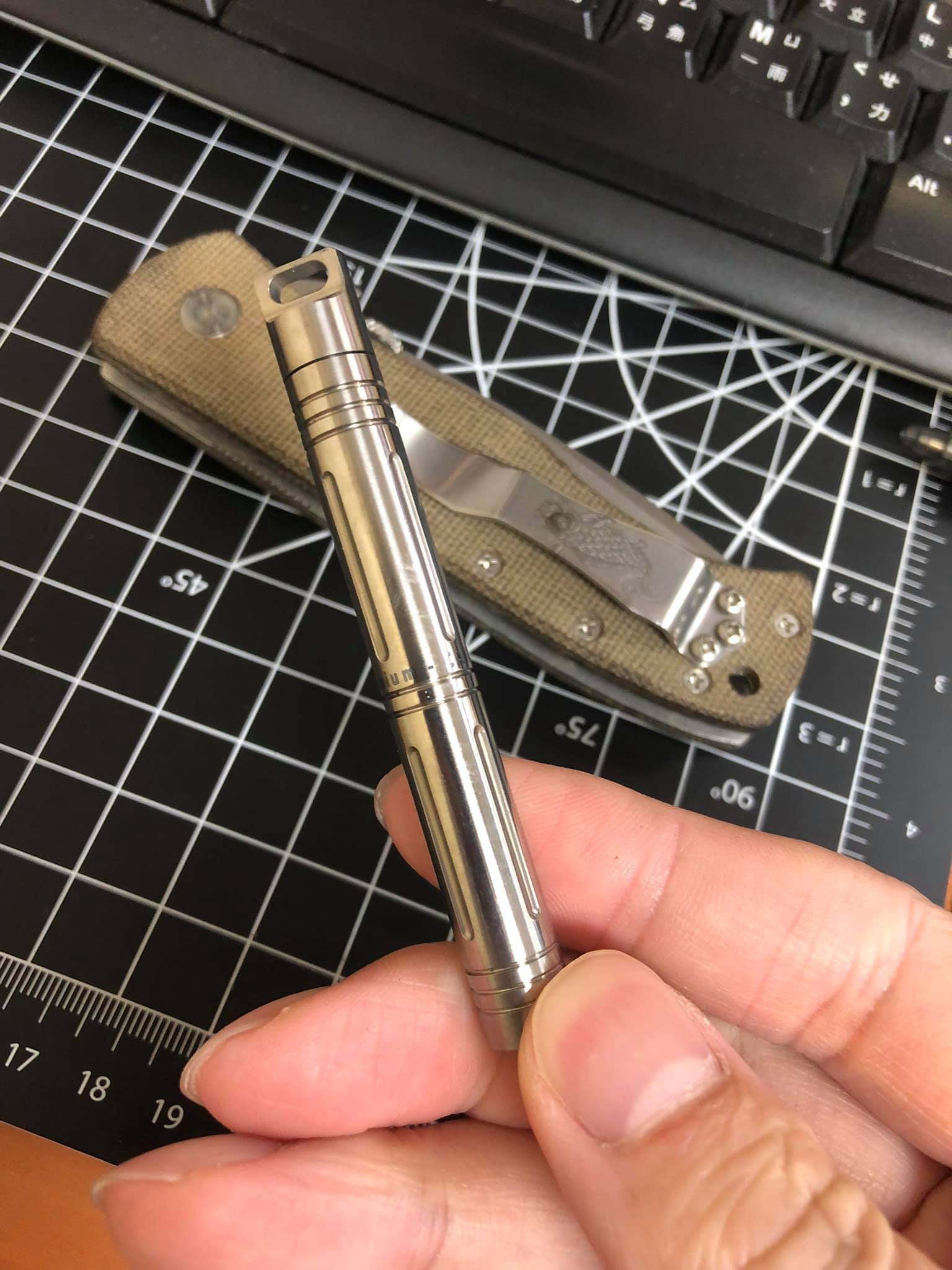 CountyComm Slim Pick 細長型鈦合金膠囊