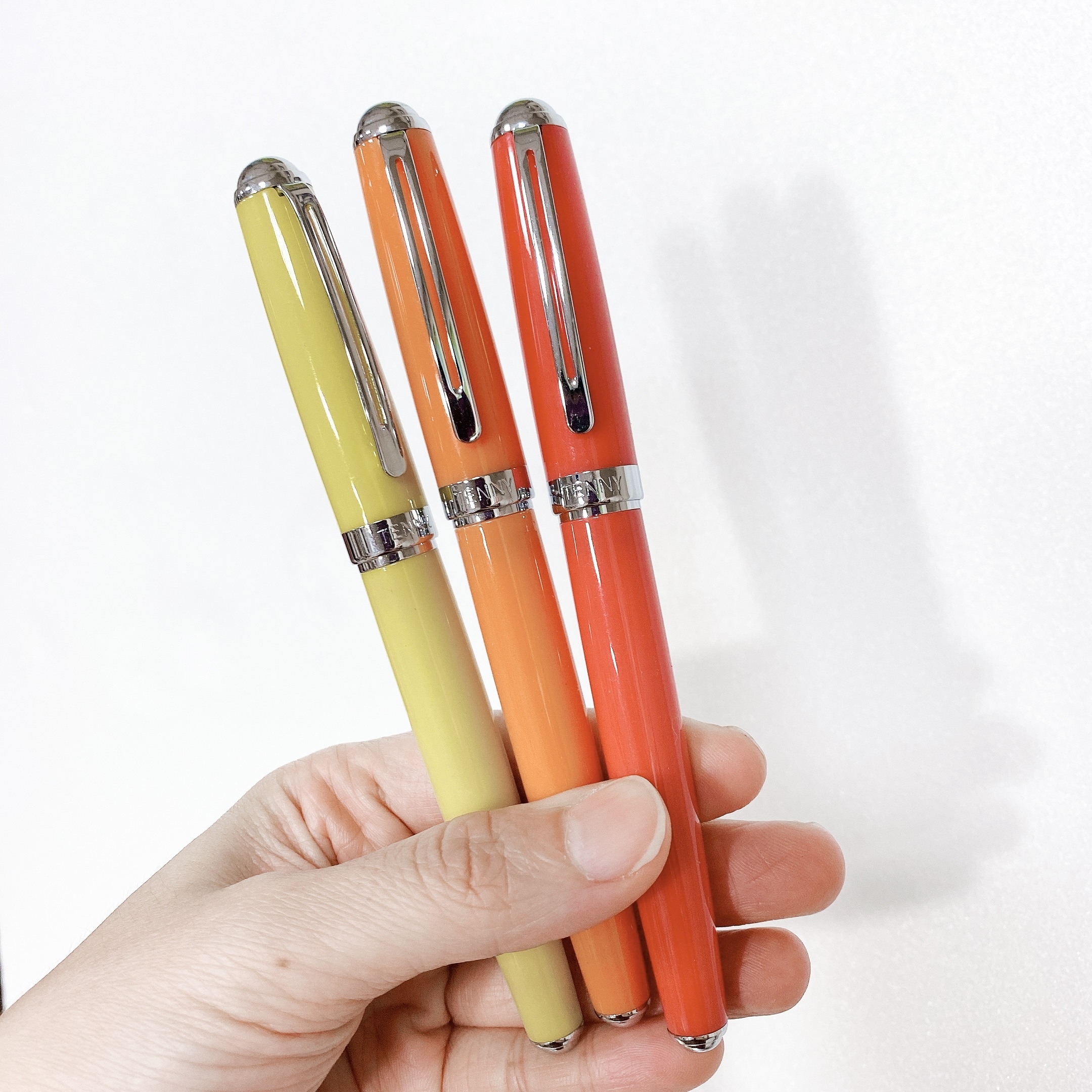 七彩鋼筆 F尖細字｜天益 臺灣