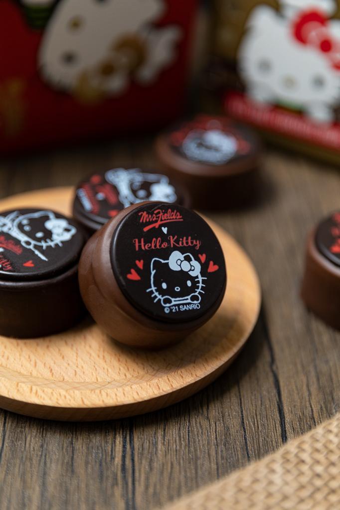 2021Hello Kitty x Mrs. Fields布朗尼朱古力月餅燈籠禮盒