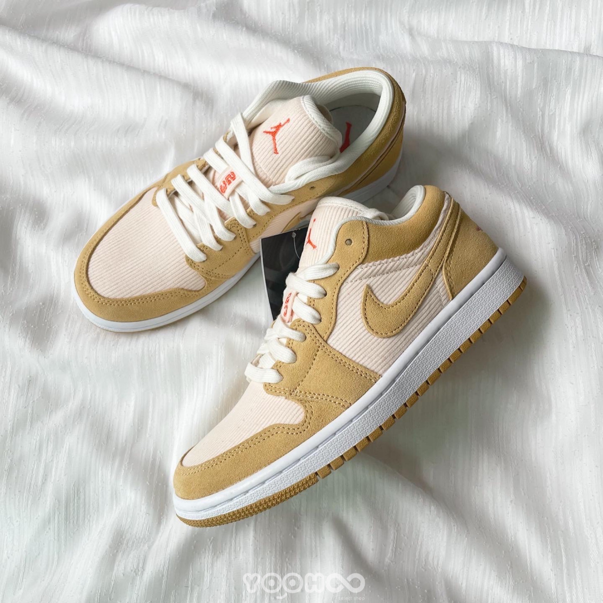 現貨特價出清┃女鞋 WMNS NIKE AIR JORDAN 1 LOW SE 燈芯絨 卡其 粉紅 DH7820-700