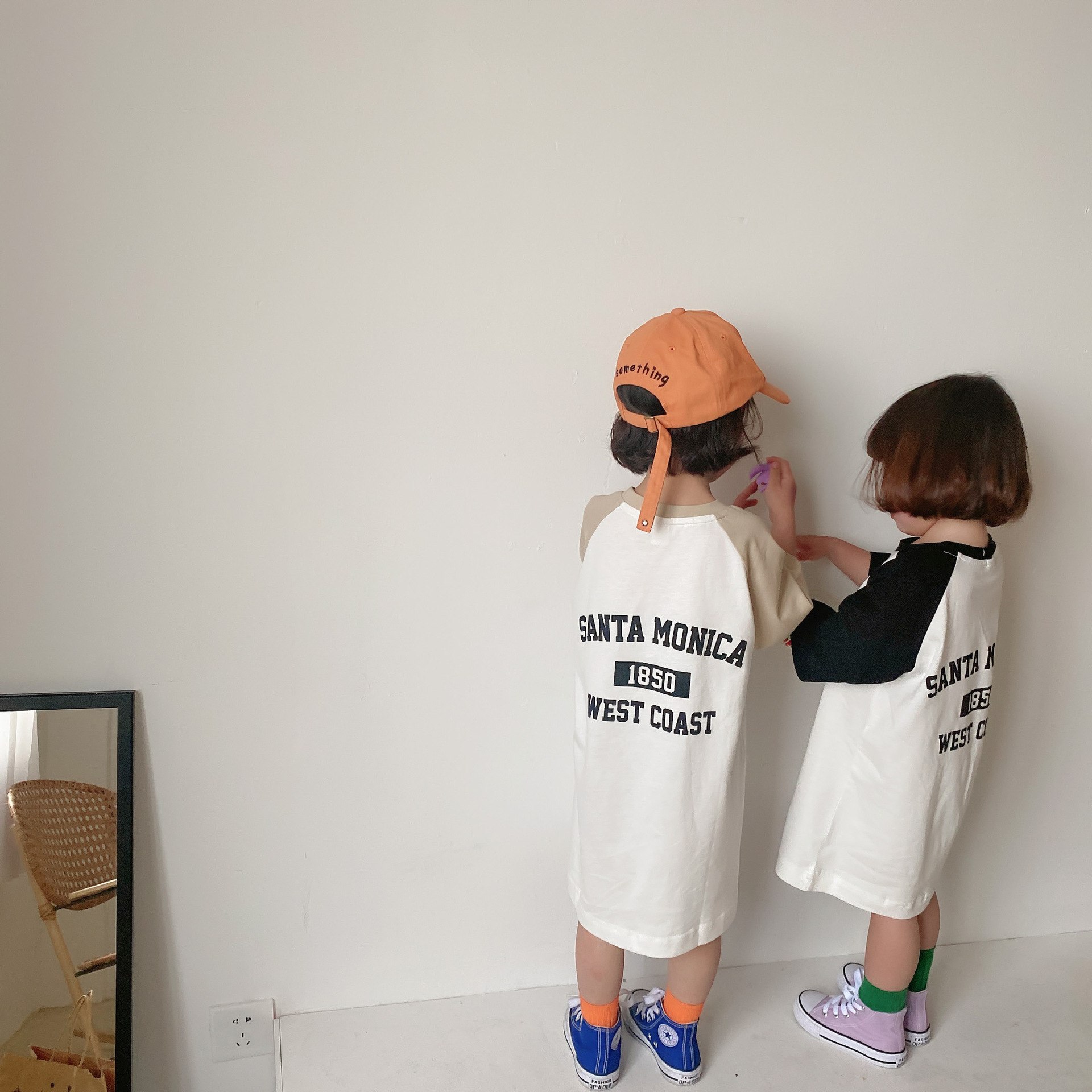 現貨出清 親子款 插肩袖字母連身裙 2色