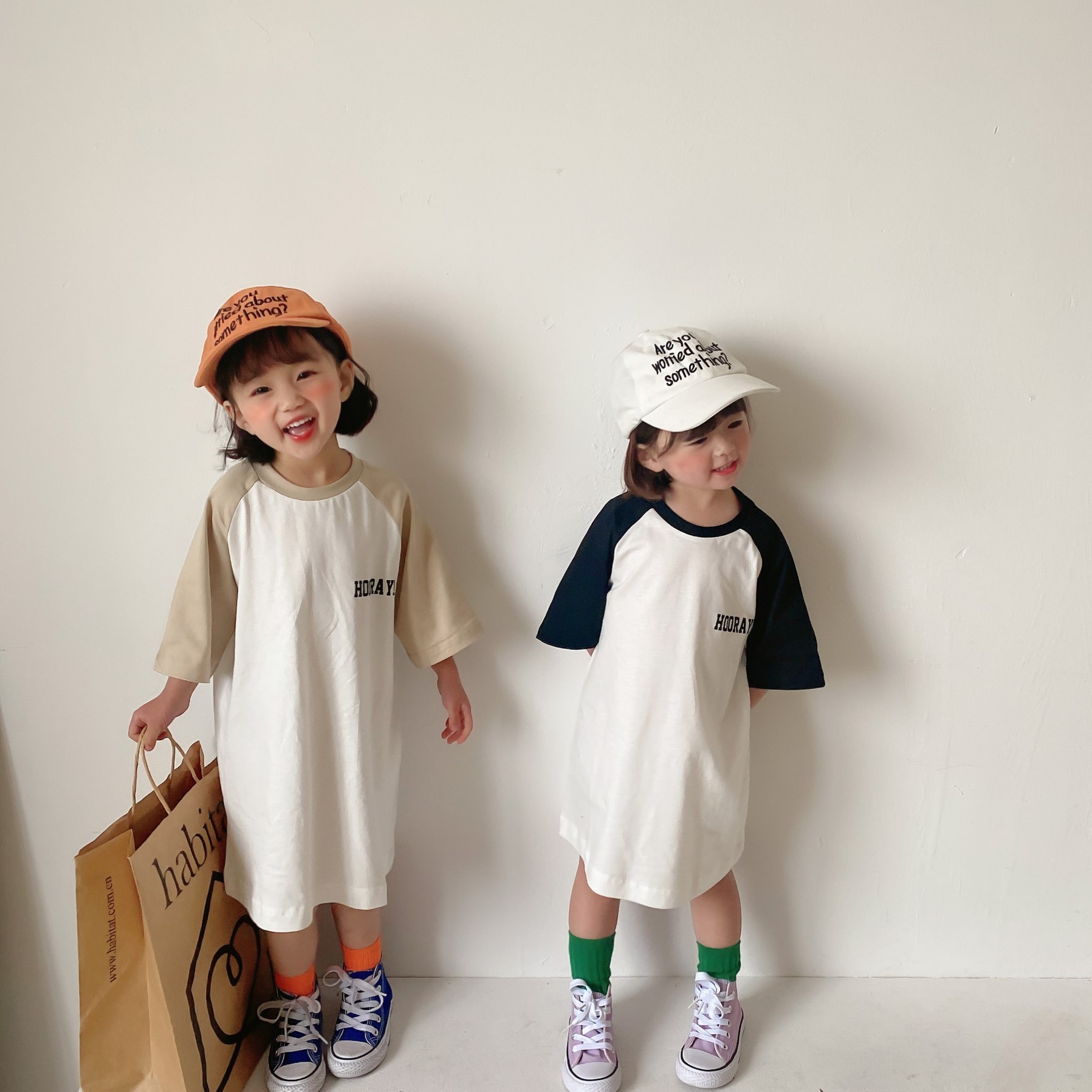 現貨出清 親子款 插肩袖字母連身裙 2色