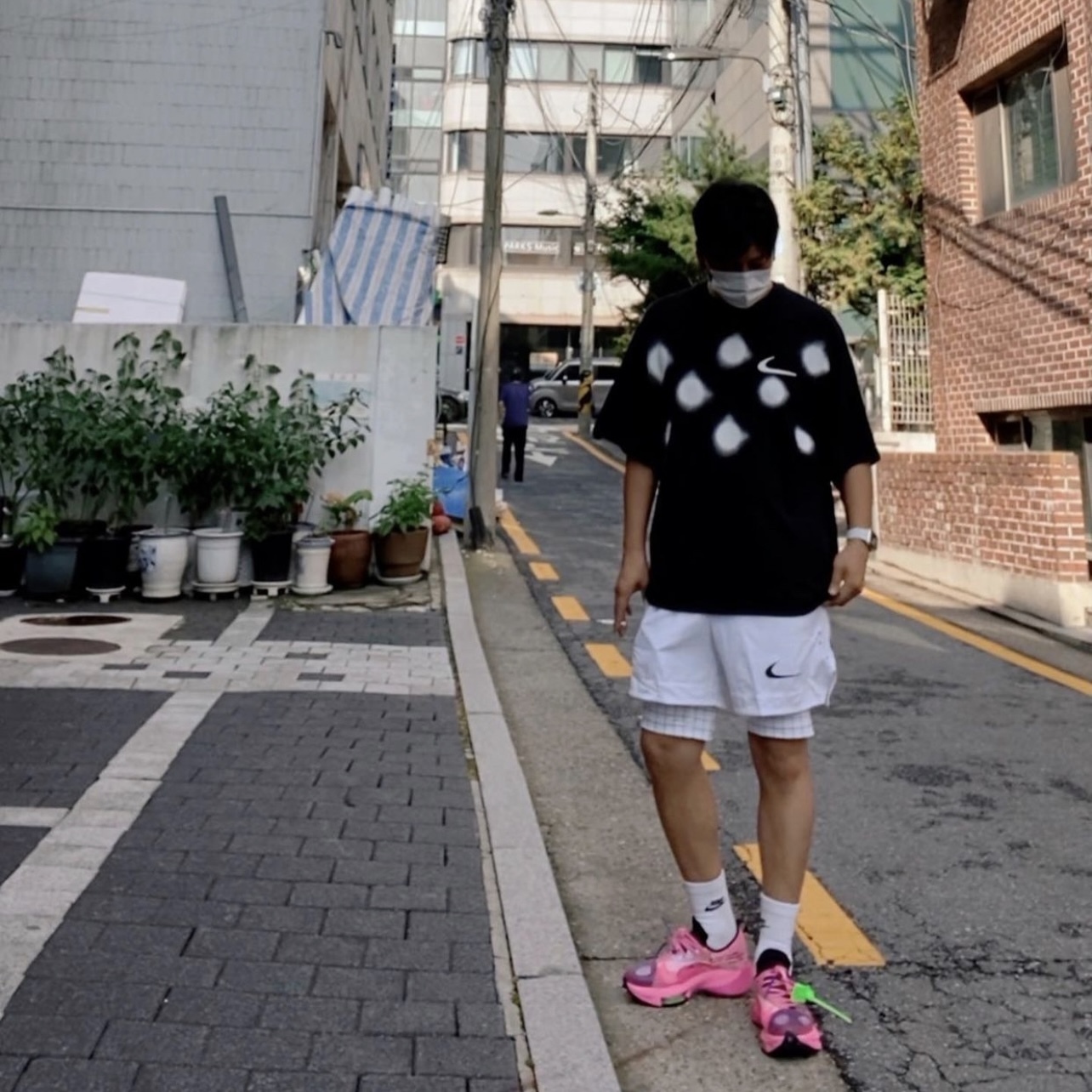 OFF-WHITE / Nike Spray Dot T-shirt