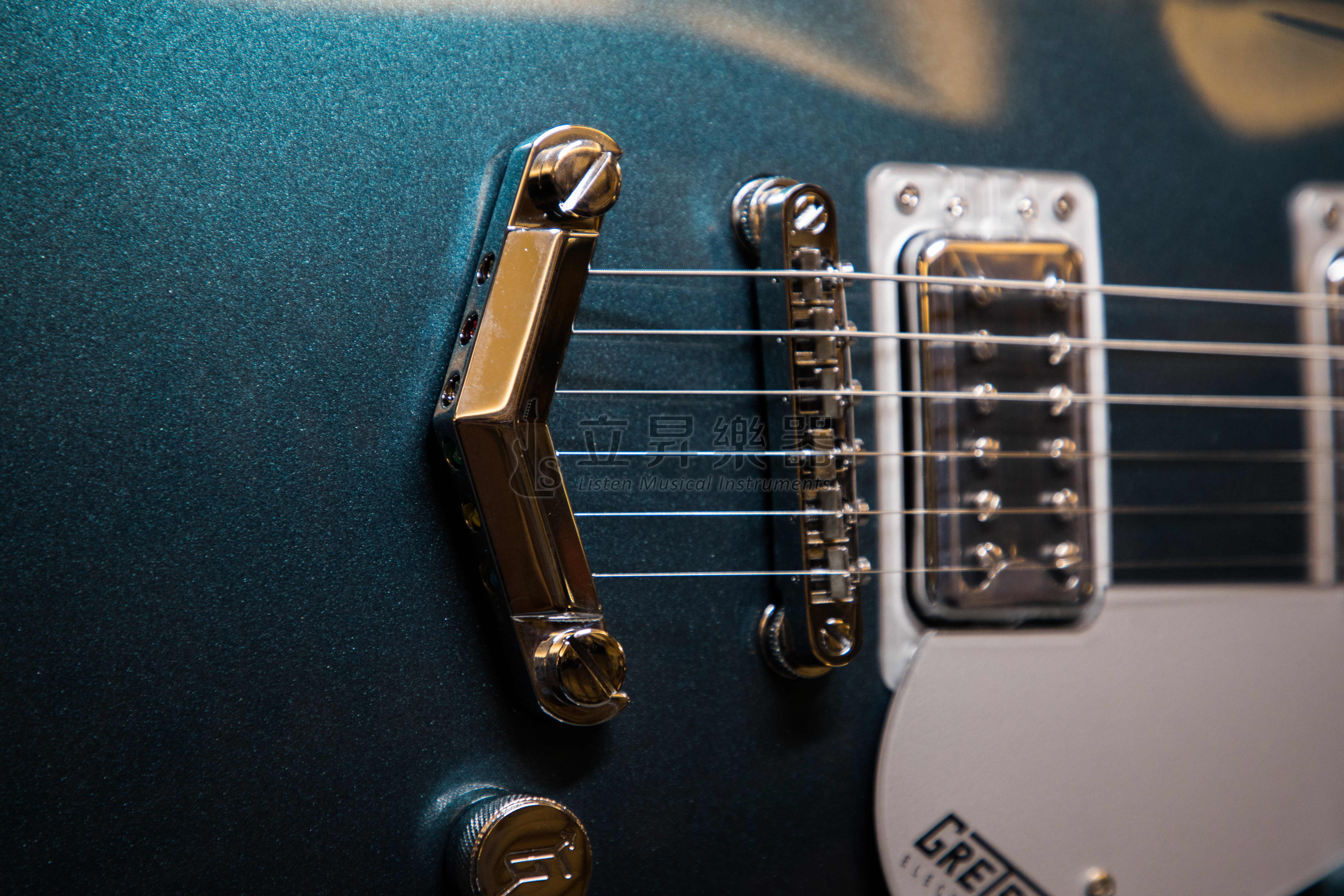 Gretsch GRETSCH G5220 電吉他 JDE GRY Electromatic Jet Single-Cut with V-Stop Tail Metallic 贈琴袋 第 4 張圖片｜三峽吉他 / Bass