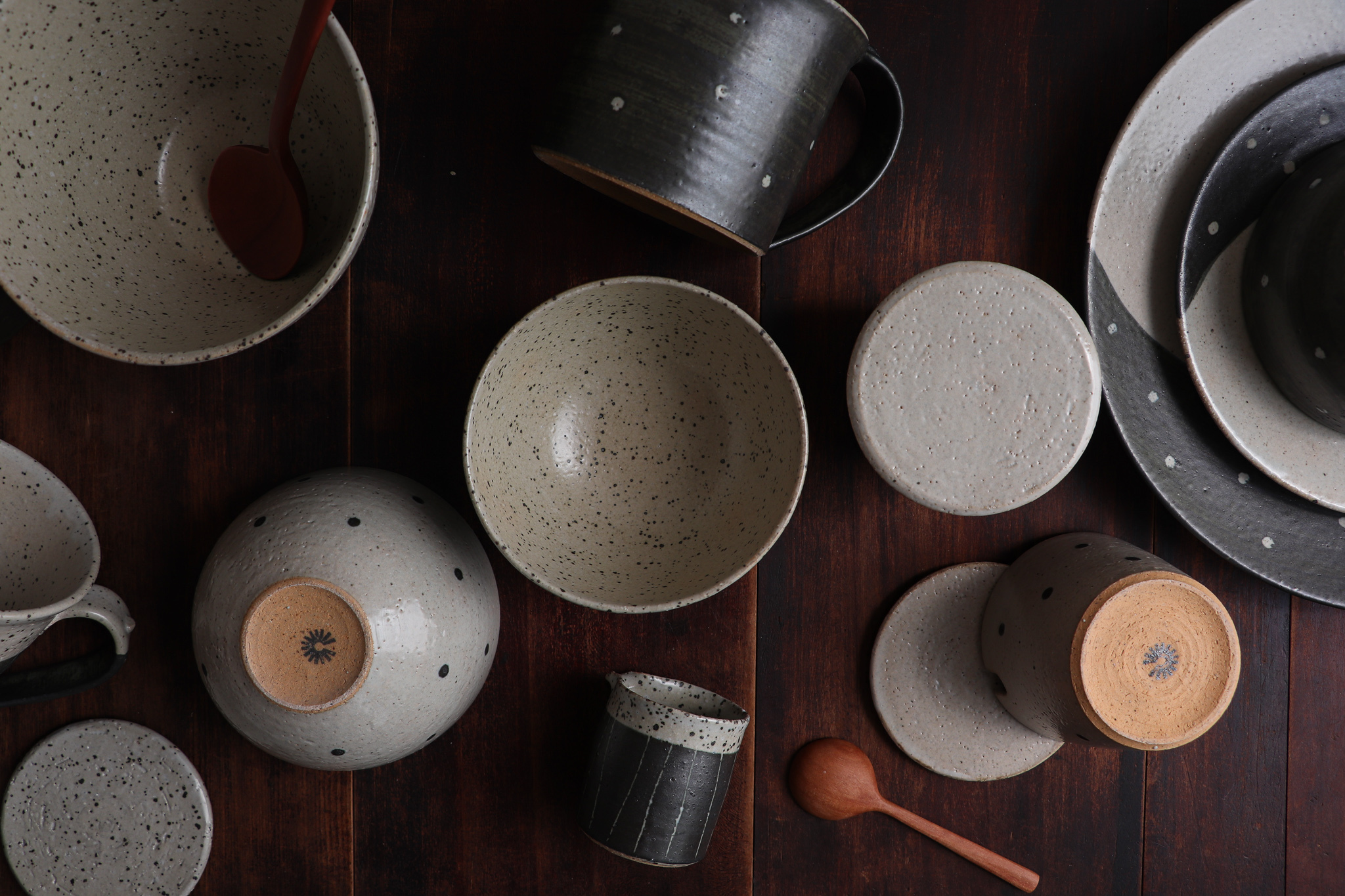 點點飯碗、馬克杯、盤子