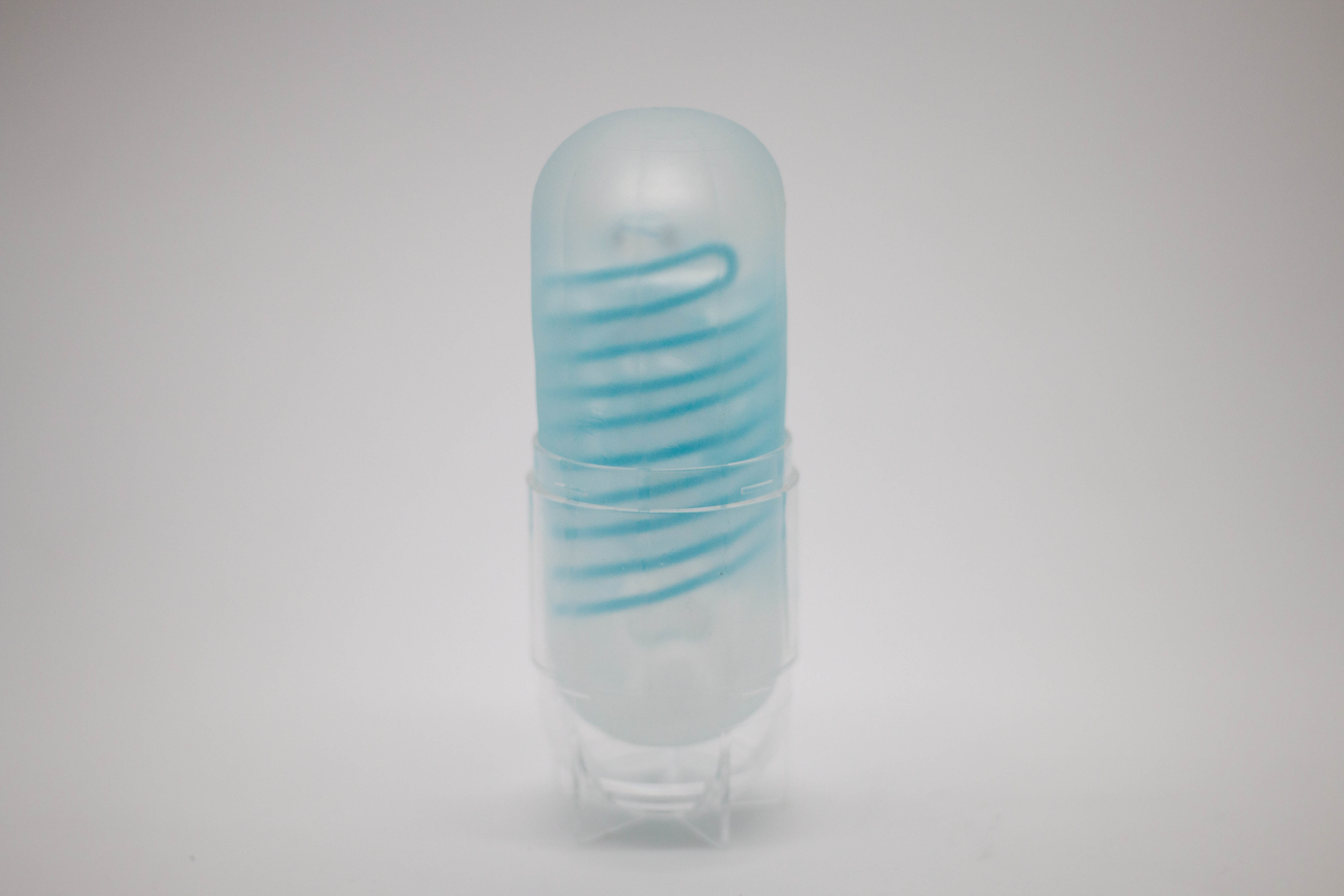 TENGA SPINNER 01波刀紋，外殼瀝水架實際操作圖