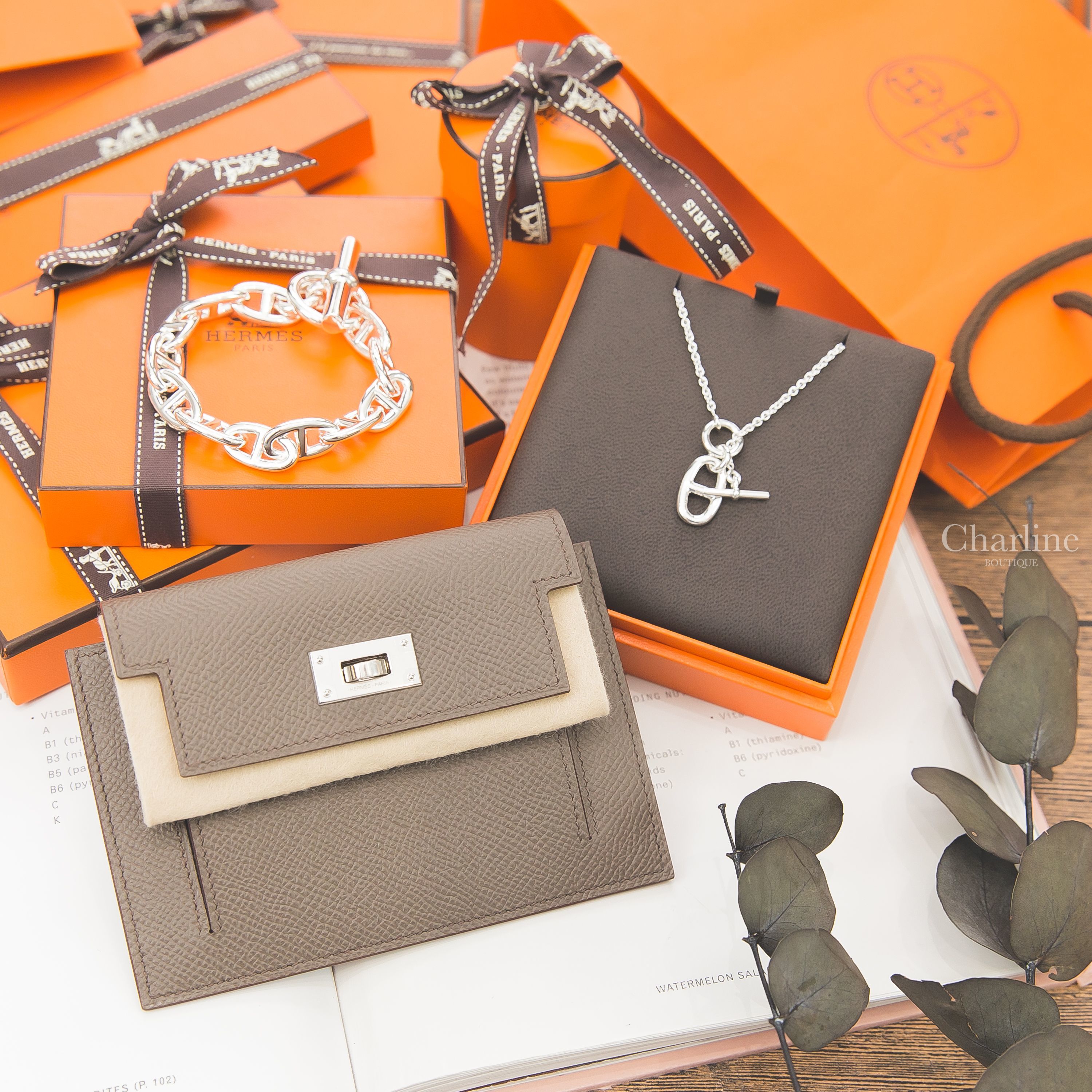 Hermès Chaine D'ancre Bracelet 銀色θ手鍊,Hermès Chaine D'ancre Pendant 銀色θ項鍊,Hermès Kelly Pocket 8F 錫器灰銀釦-Charline Boutique 精品代購