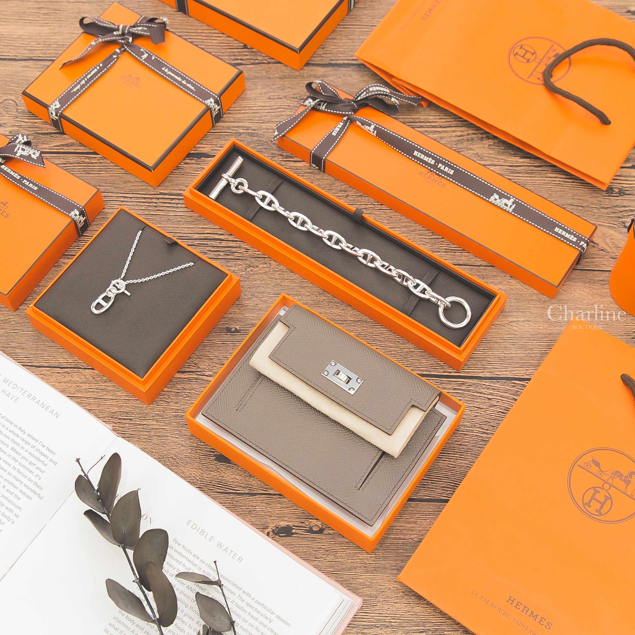 Hermès Chaine D'ancre Bracelet 銀色θ手鍊,Hermès Chaine D'ancre Pendant 銀色θ項鍊,Hermès Kelly Pocket 8F 錫器灰銀釦-Charline Boutique 精品代購