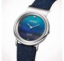 萬年鐘錶 - Citizen 星辰錶  L 系列 漸層面板光動能皮革女錶 EG7090-17L 錶徑31MM