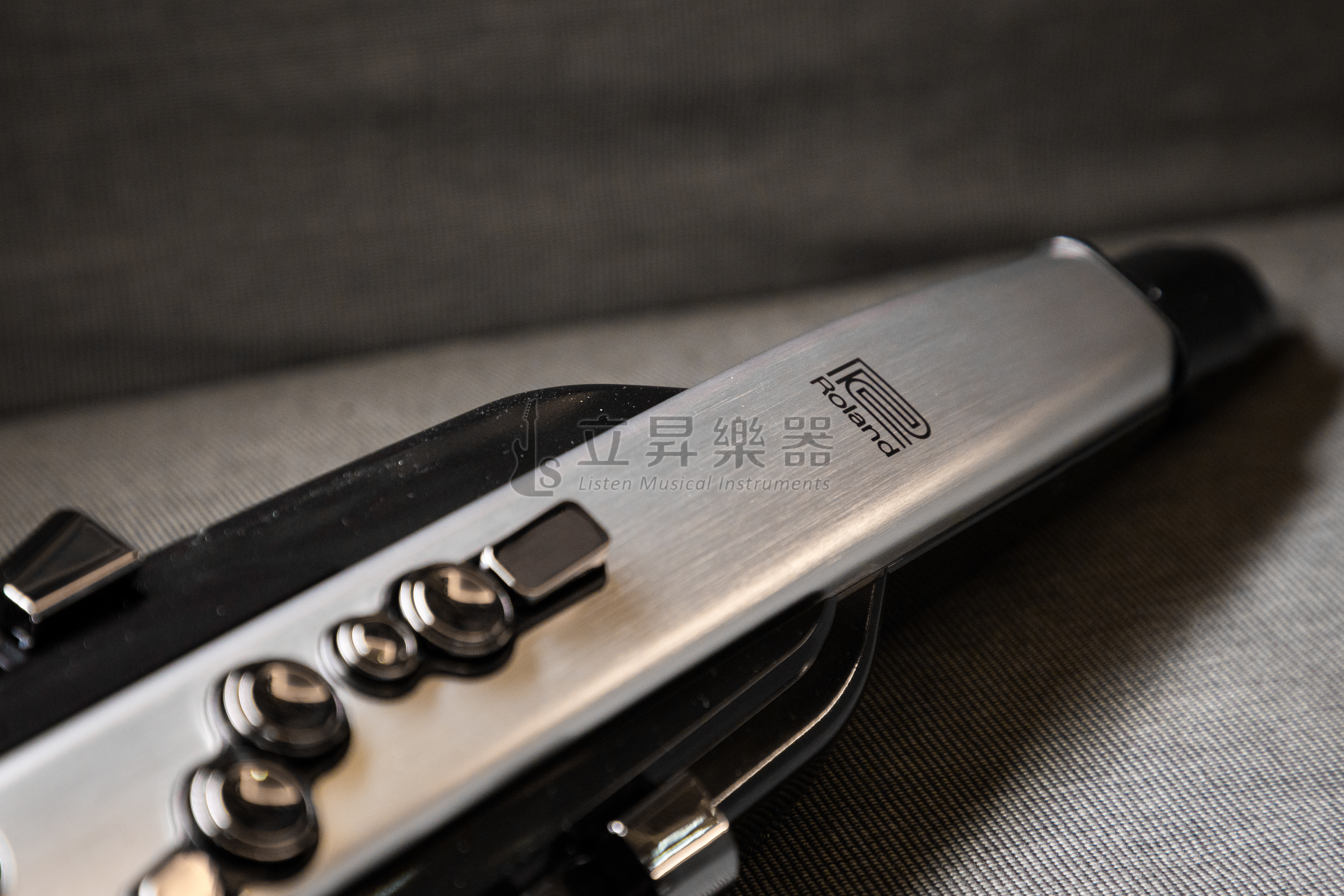 【現貨供應】Roland AE-30 數位吹管 電吹管 Aerophone Pro AE30 附原廠專用盒、多樣配件 第 4 張圖片｜三峽銅管 / 管樂