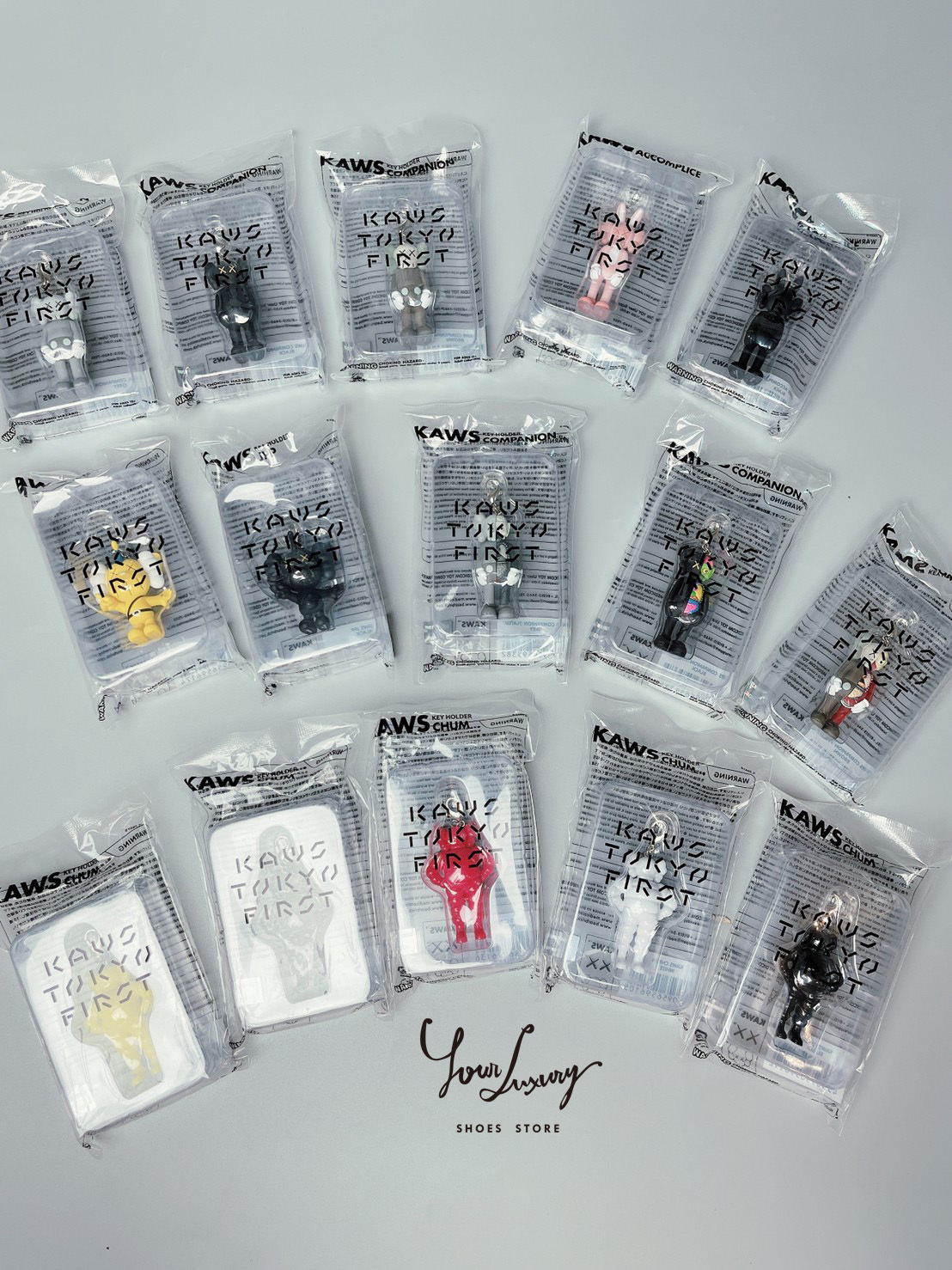 【Luxury】 現貨 KAWS鑰匙圈 多款 芝麻街 暴力熊 暗黑系 KAWS公仔 男生 吊飾 KAWS 半剖