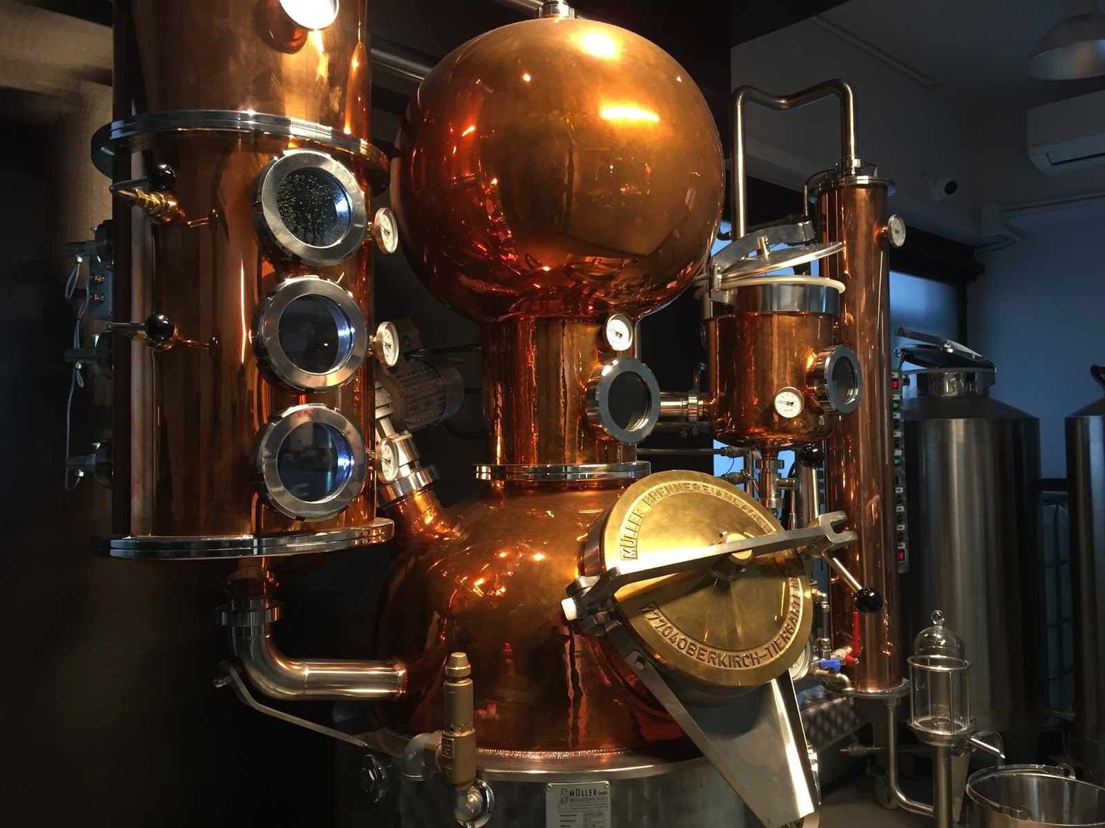 Gin Distiller