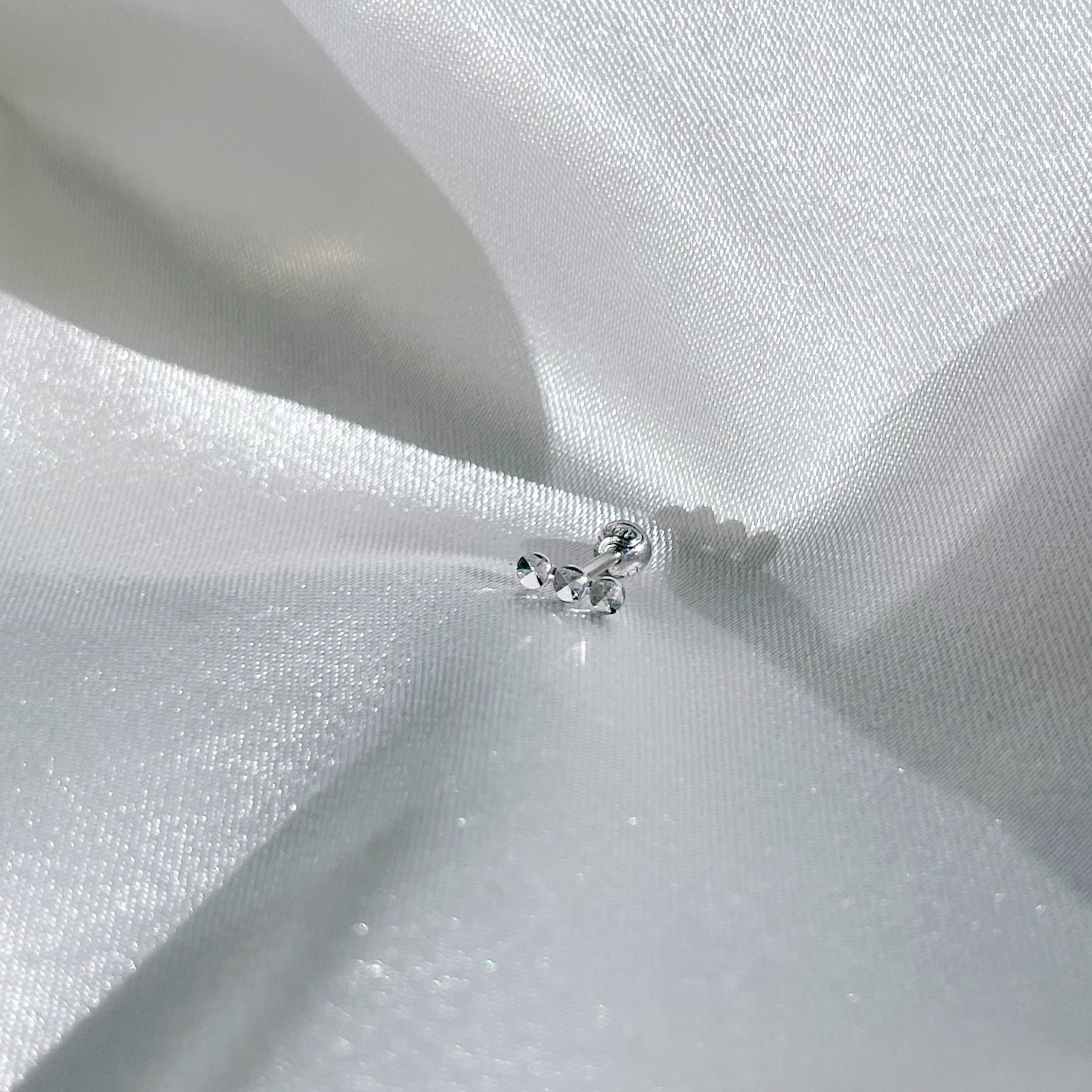 14K三連Shine oblate轉珠耳環