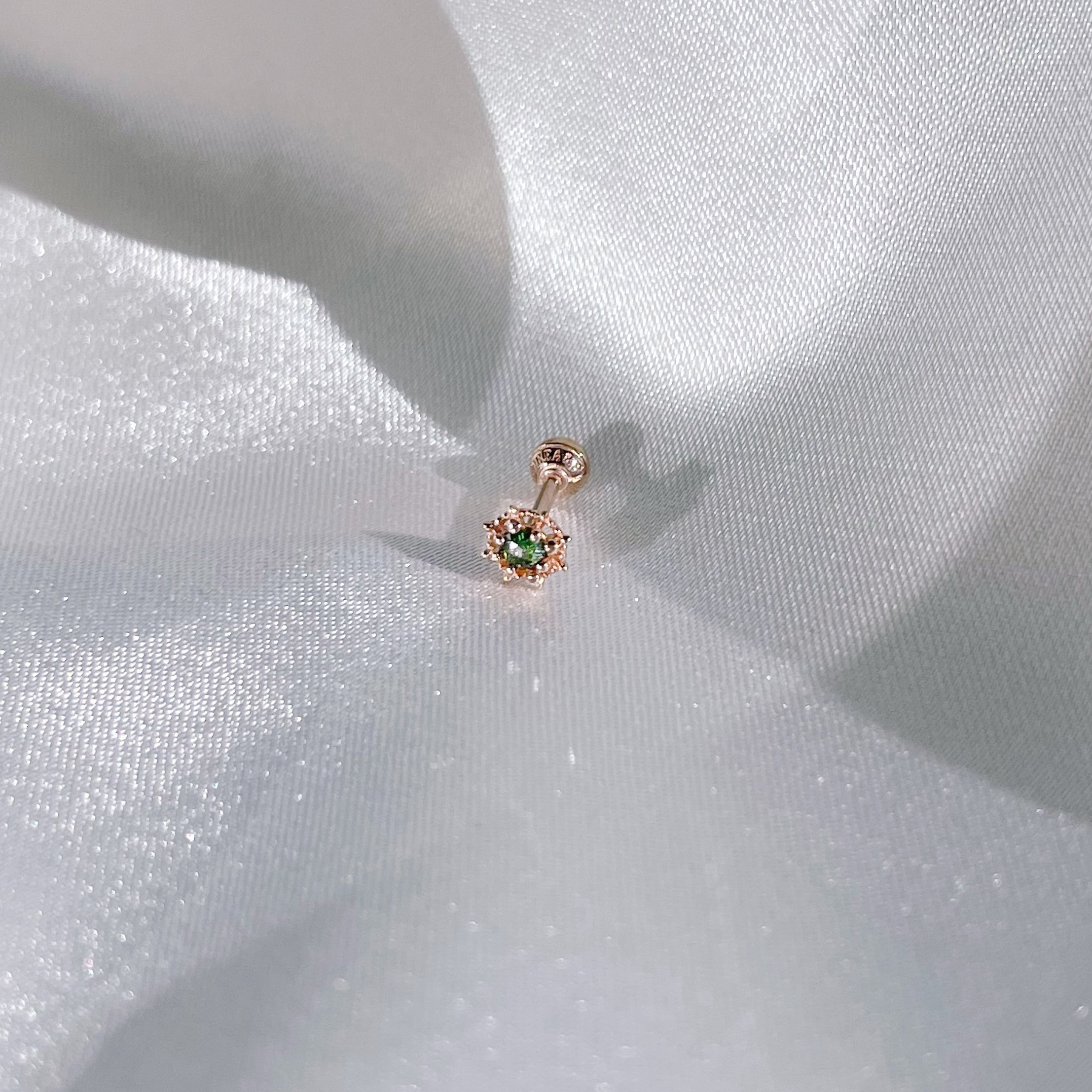 14K萬花筒綠鑽原礦轉珠耳環