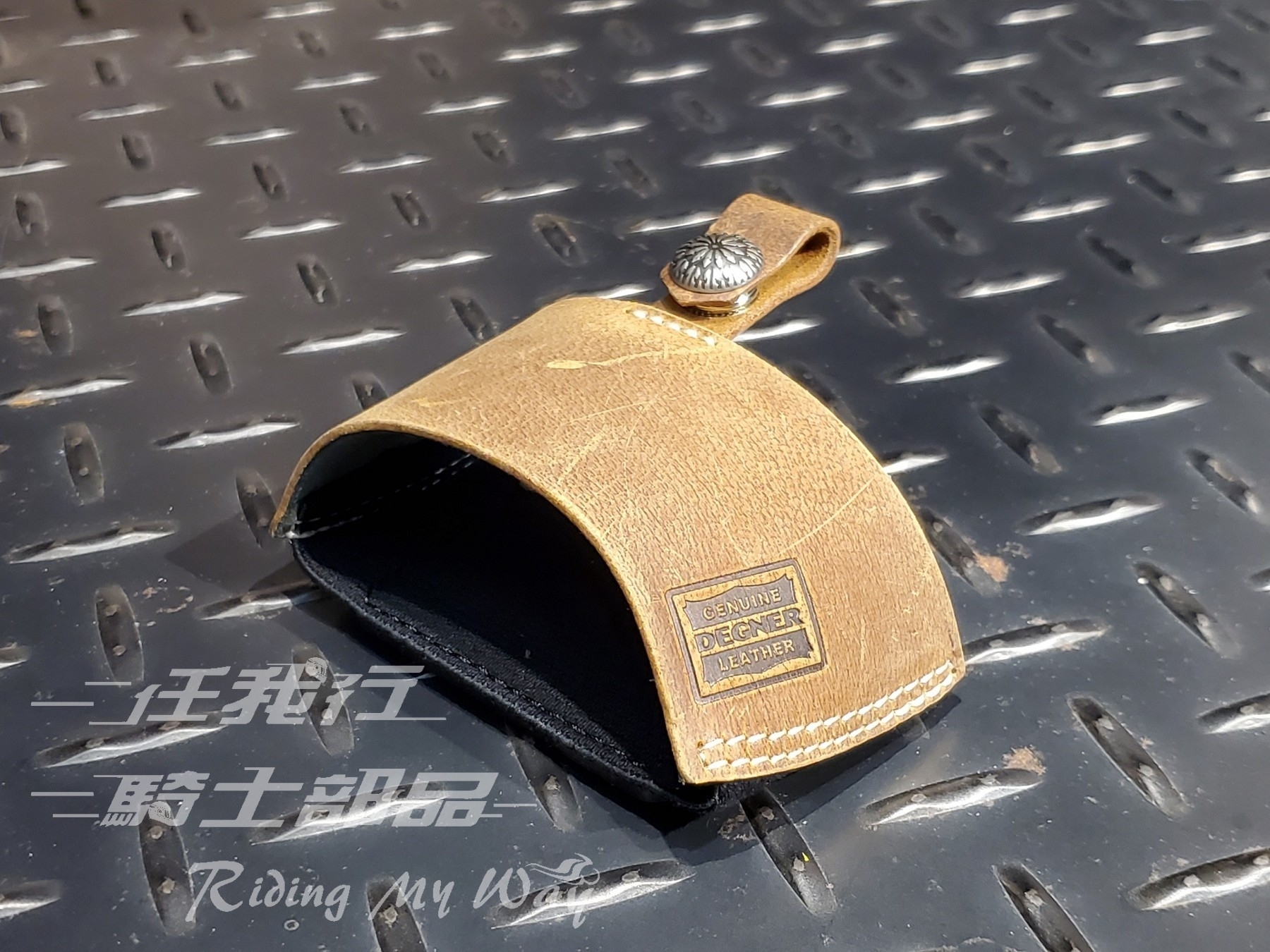 DEGNER G-4A 棕 打檔塊