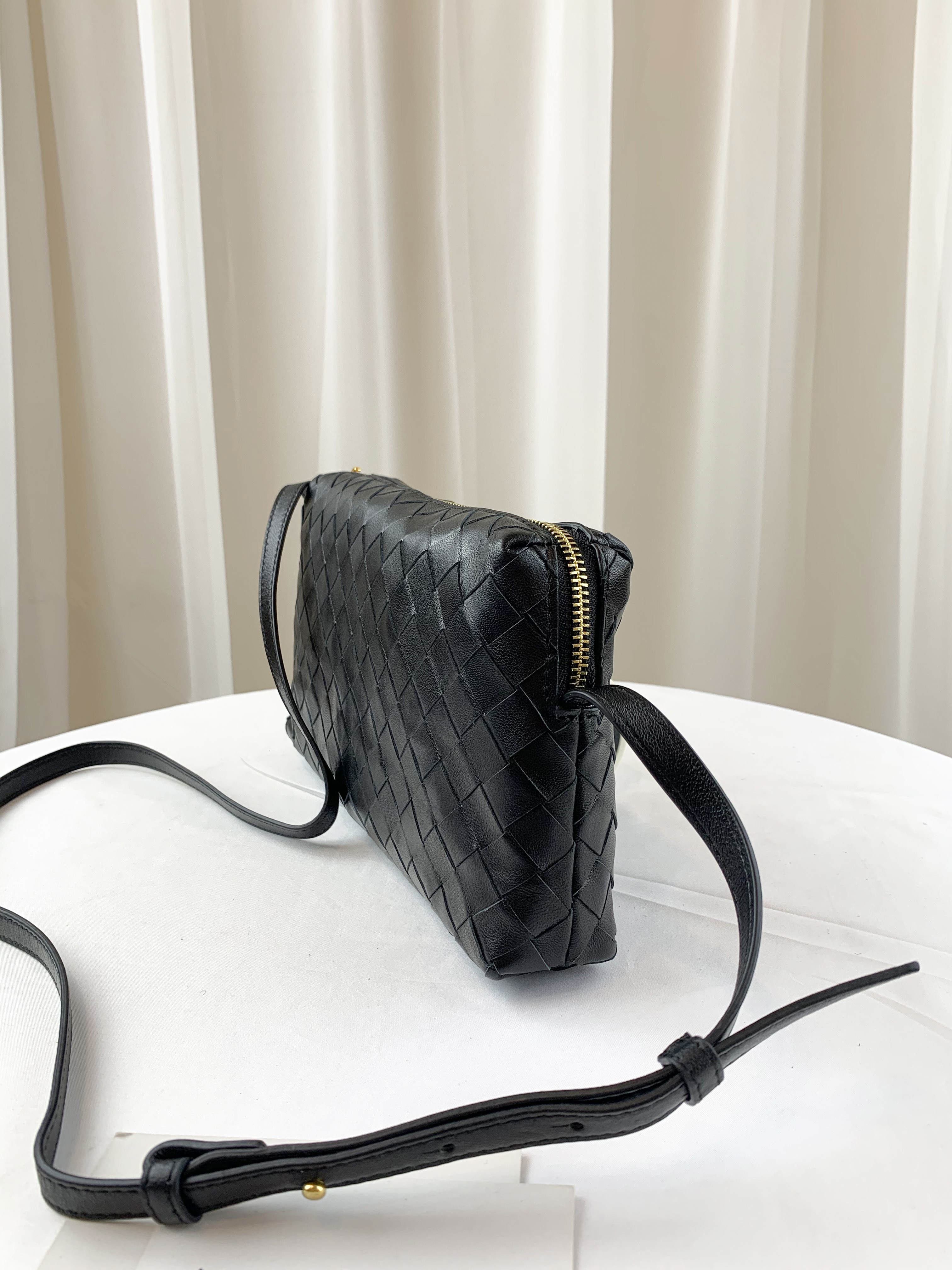 經典黑 編織真皮牛皮側背包 / 手拿包 #SM-2990