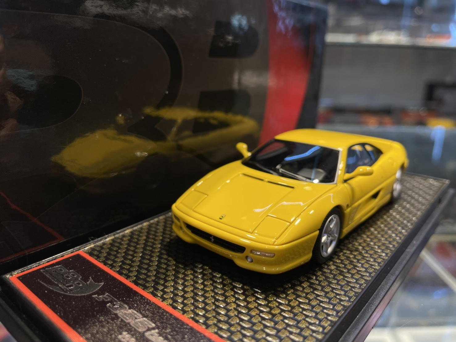 BBR BBRC09E Ferrari F355 Berlinetta 1994 Yellow 1/43 (Resin)