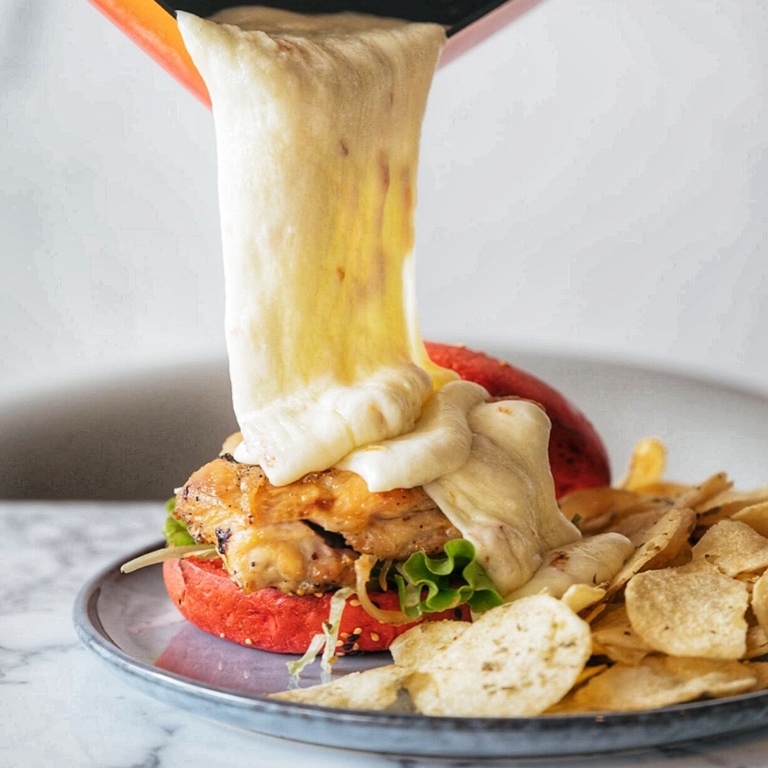 Redhat Chicken - BURGER