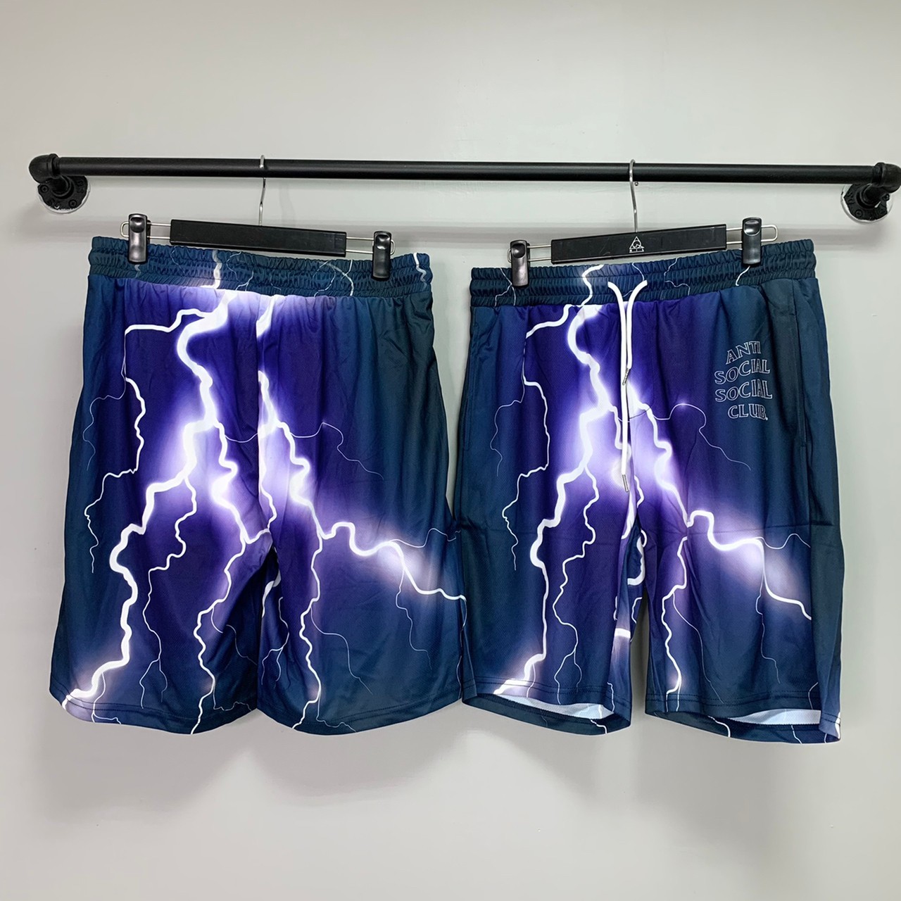 [現貨] Anti Social Social Club ASSC 閃電 字體 短褲 襯衫