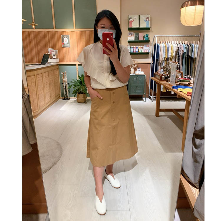 隆子的波浪開襟上衣-燕麥