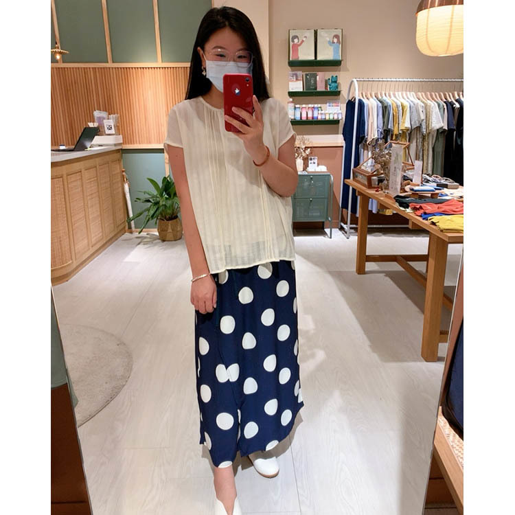 小花窗肩連袖空氣上衣-月光