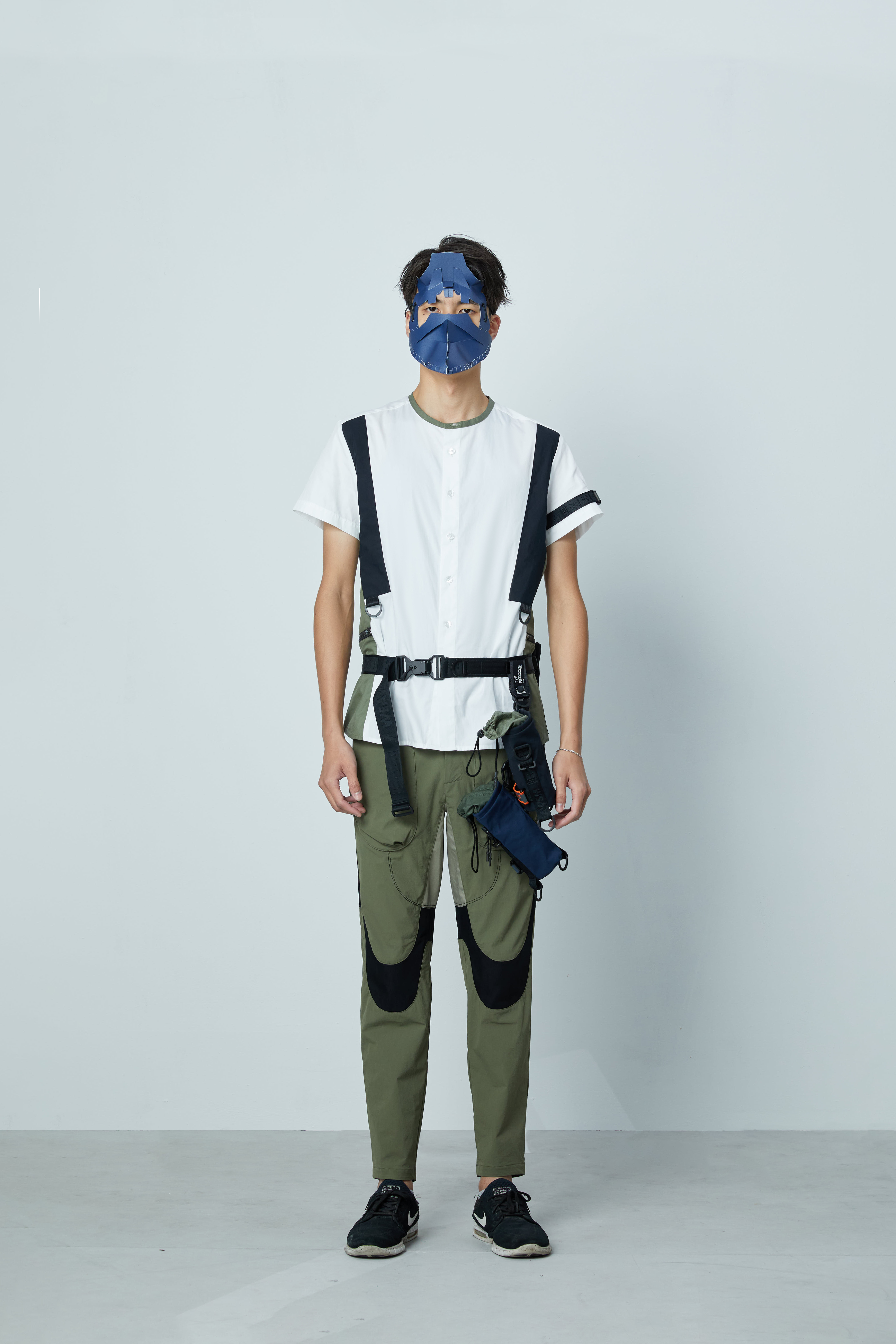 「殼」立體袋活片長褲 - 軍綠