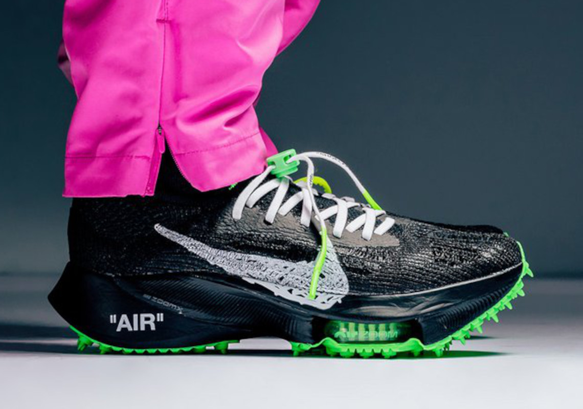 Off-White™ X Nike Air Zoom Tempo NEXT% '' Black '' 聯名款