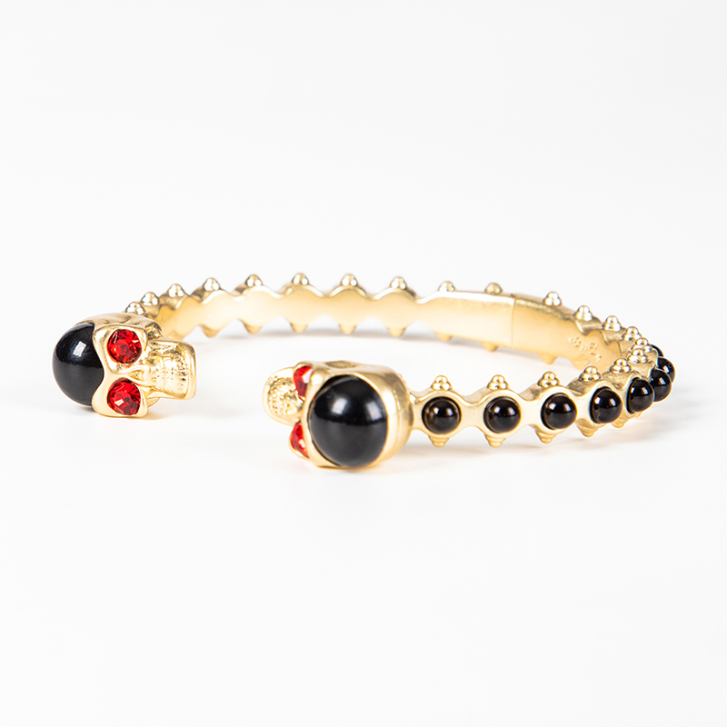 *EVAE+ 黑珍珠骷髏紅寶石手鐲