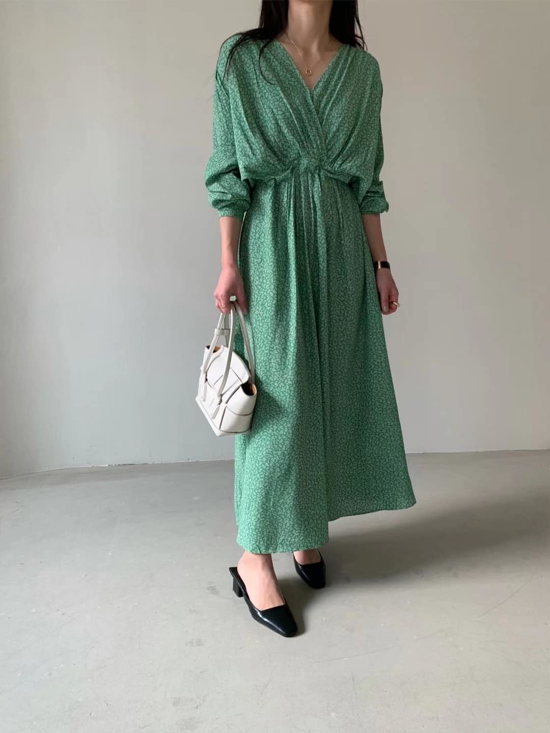 氣質碎花Ｖ領長洋