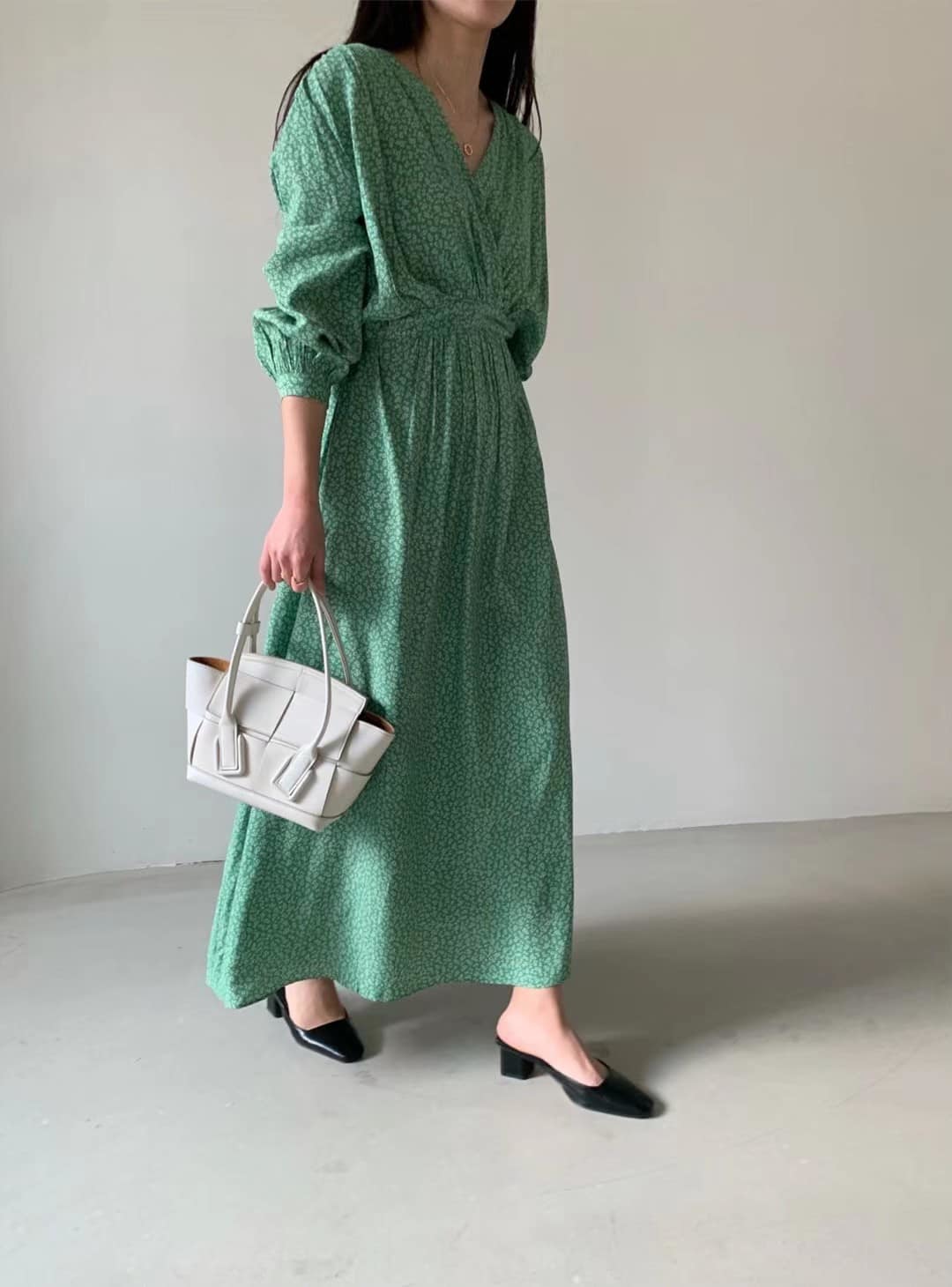 氣質碎花Ｖ領長洋