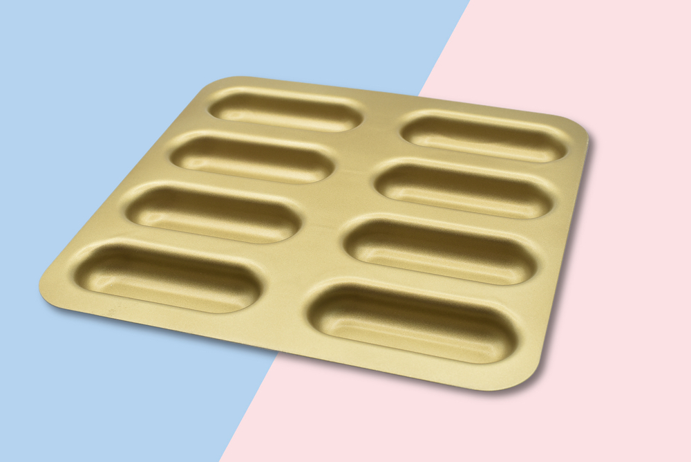 【UNOPAN 8 Links Hot Dog Pan】Golden non-stick cake bread mould 8连热狗面包金色不沾烤盘UN11021