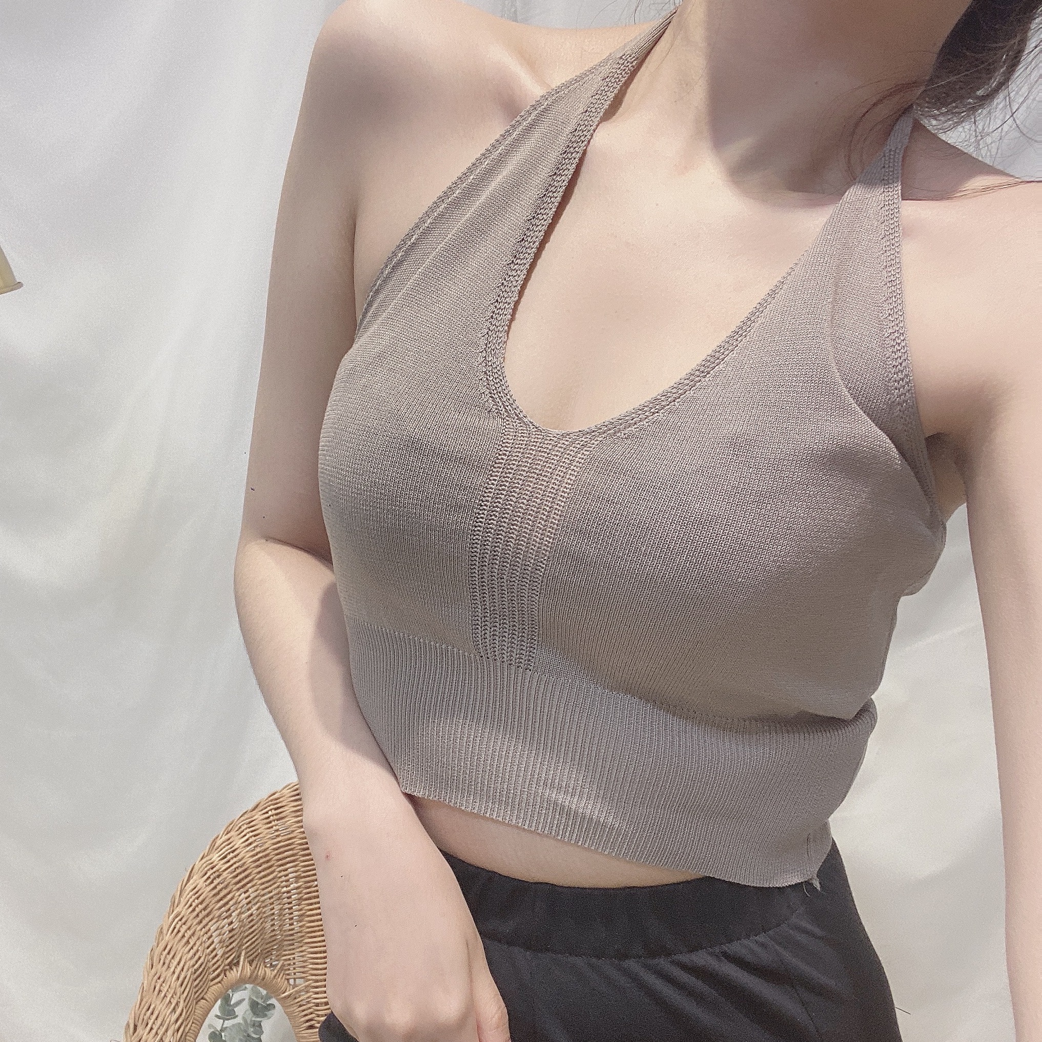 掛脖美背針織背心/三色