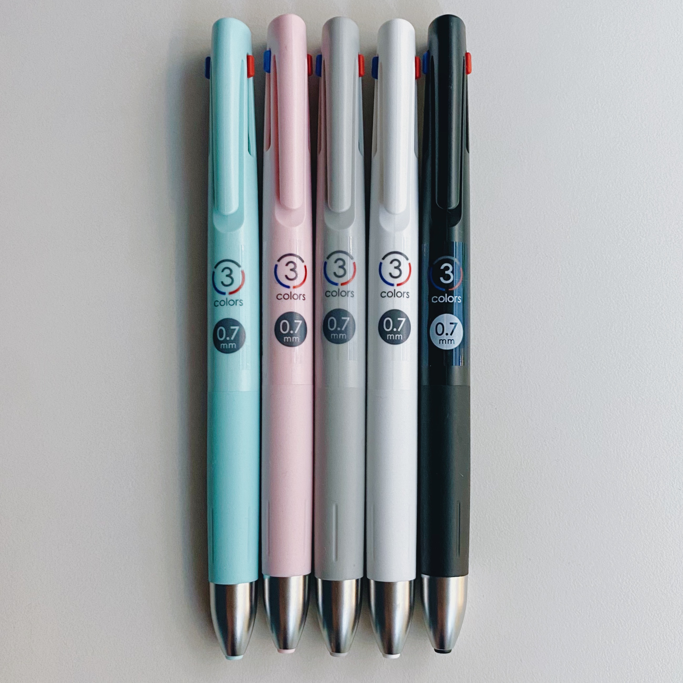低重心三色筆0.7mm